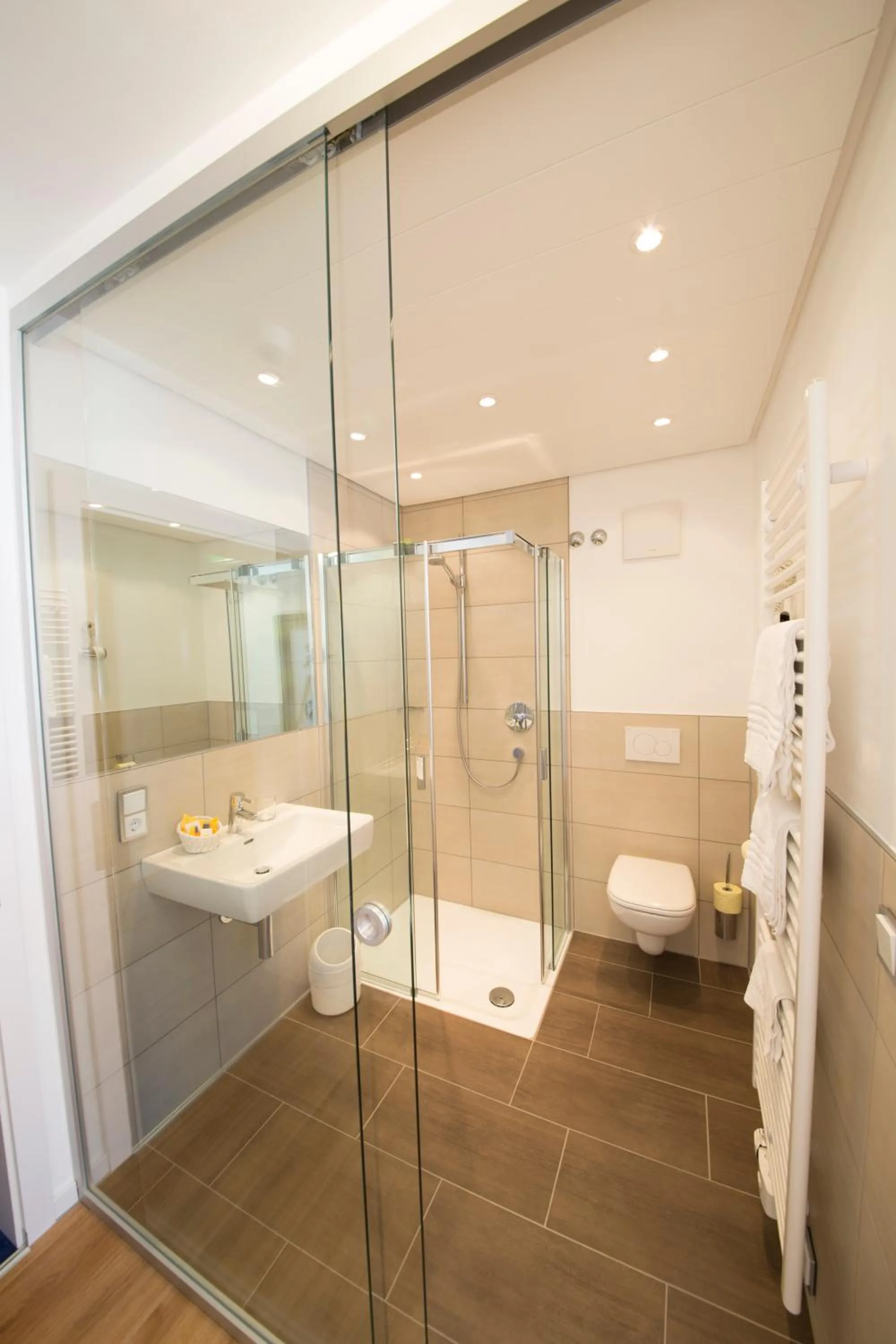 Bathroom in Hotel Restaurant Lamm