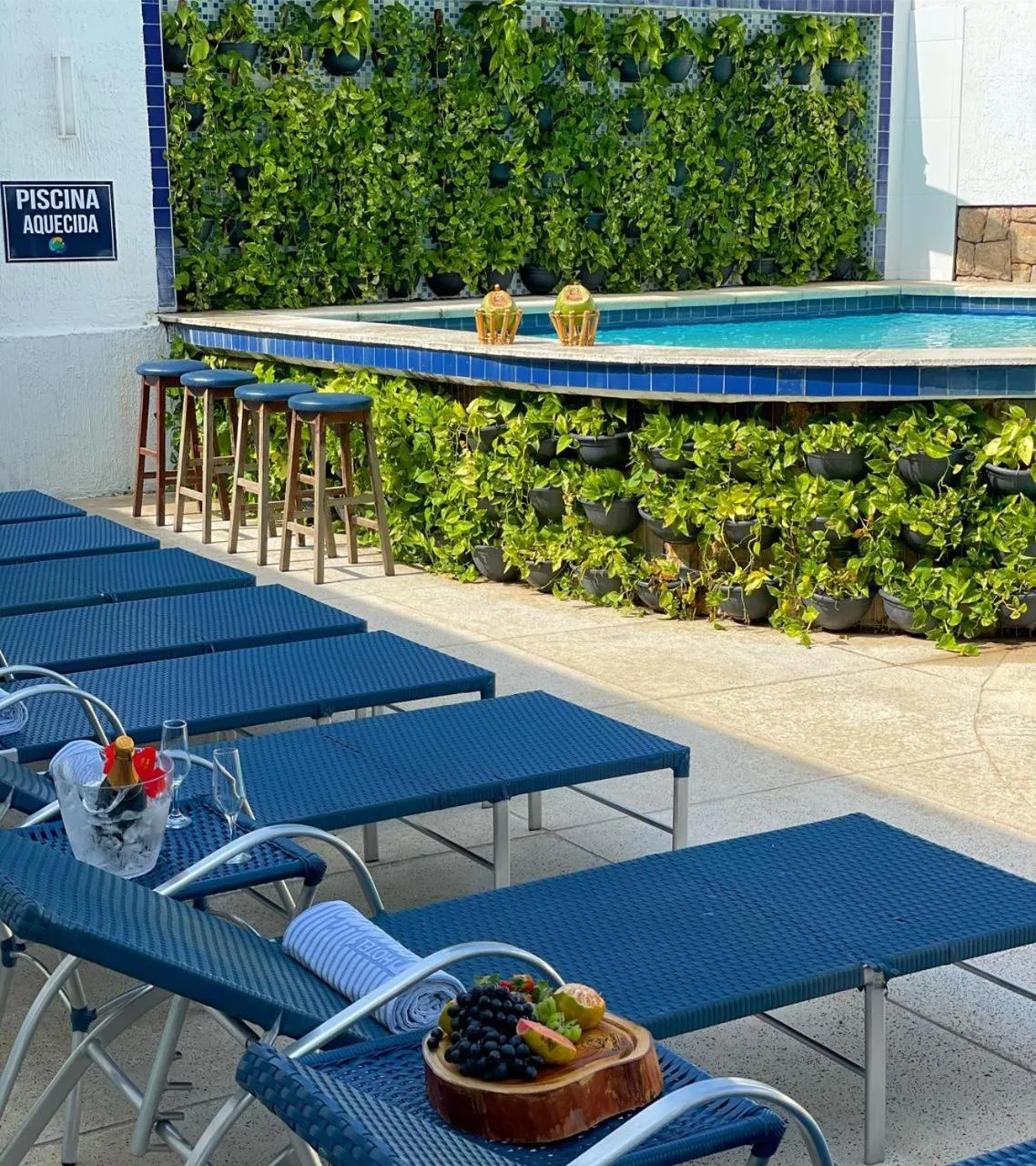 Swimming pool in Hotel Espadarte