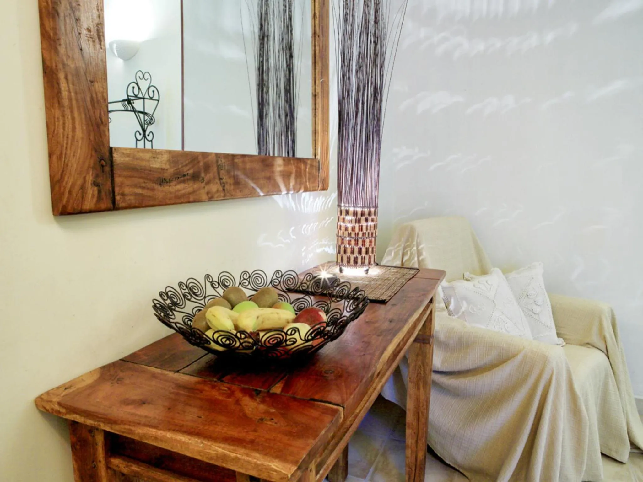 Decorative detail in Kalinikta B&B