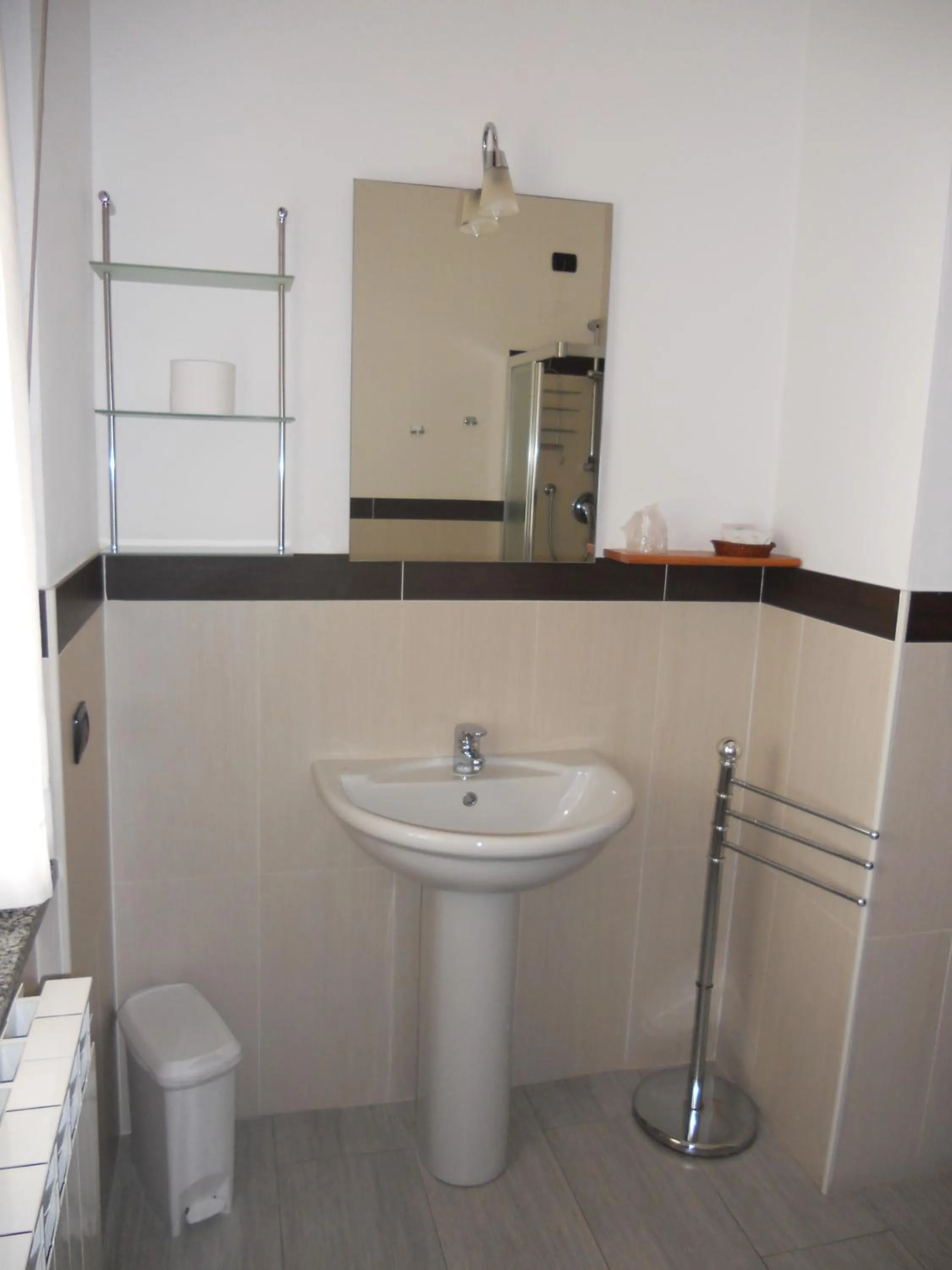 Toilet in Residence San Prospero