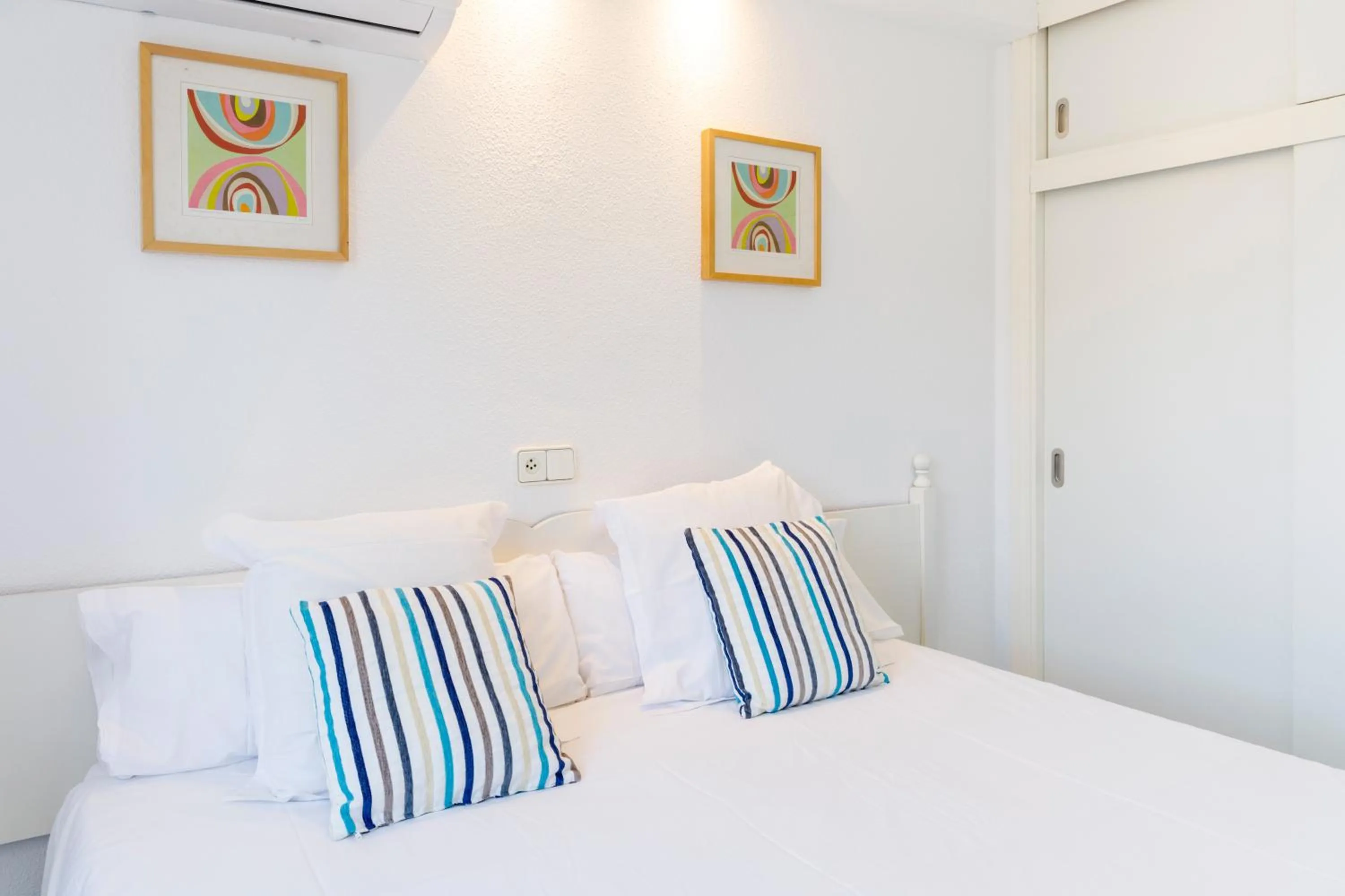 Bedroom in Mar Hotels Alcanada