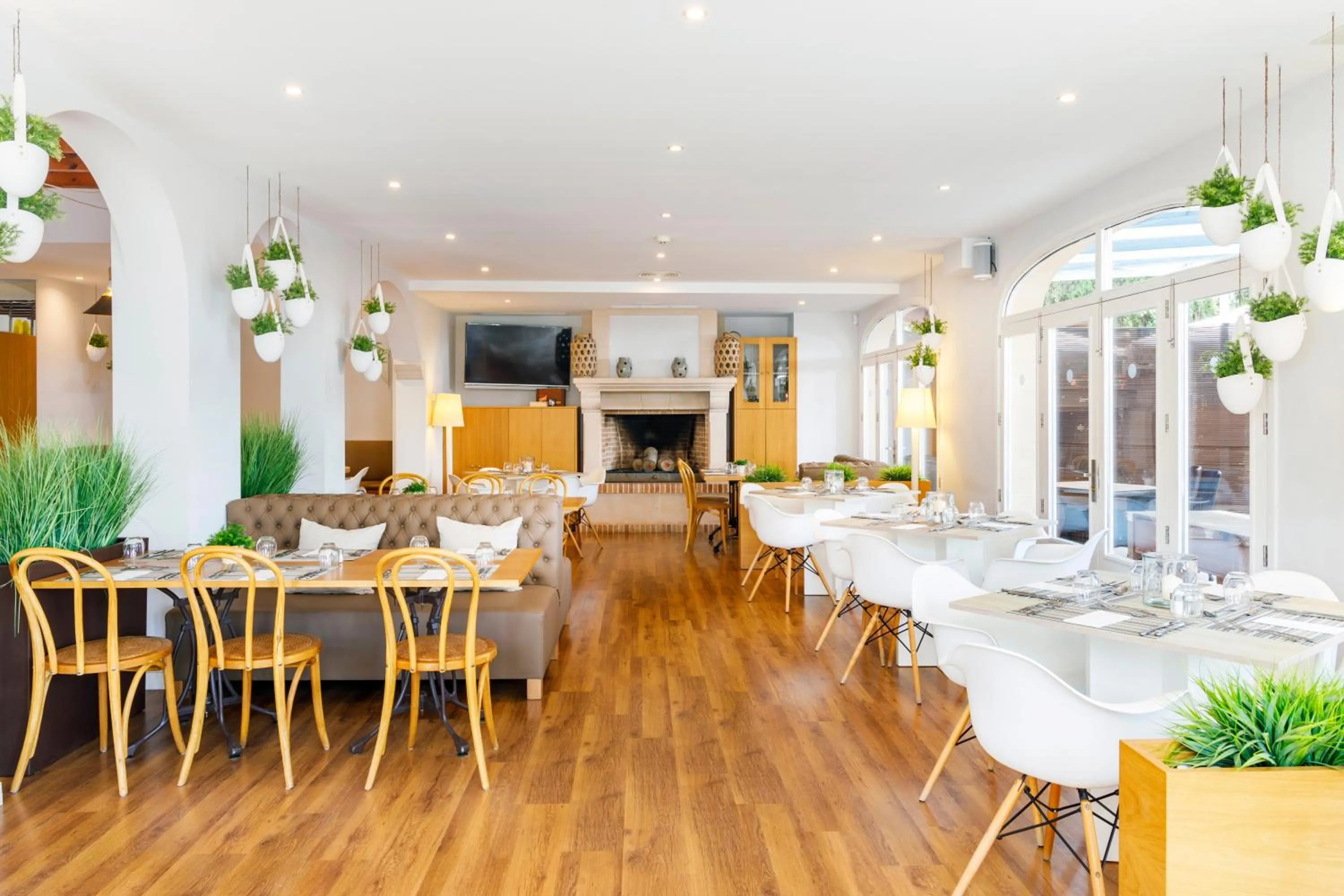 Restaurant/places to eat in Mar Hotels Alcanada