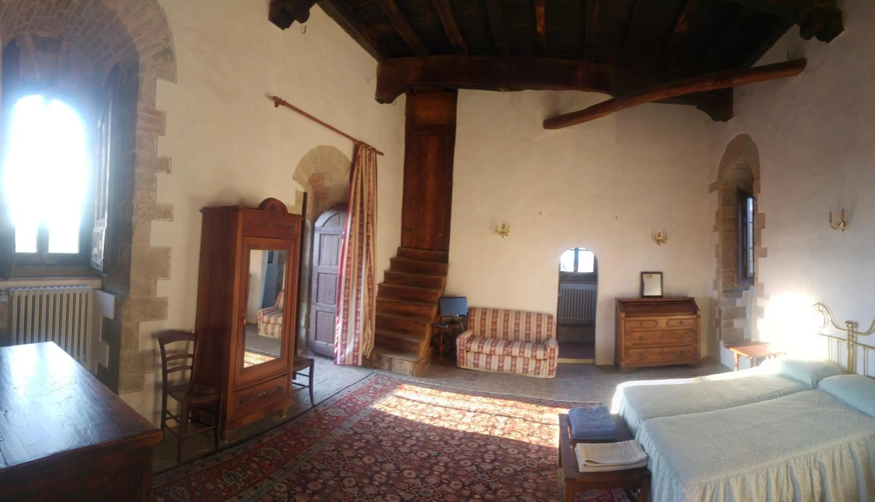 Photo of the whole room, Bed in Castello di Mugnana