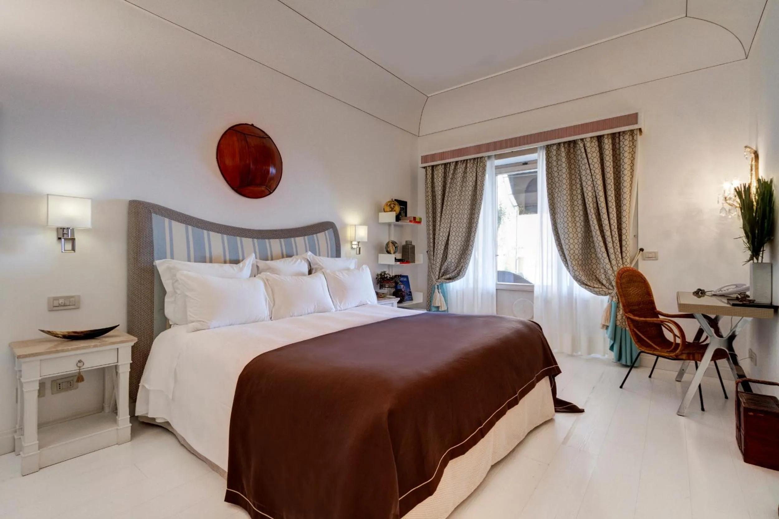 Photo of the whole room, Bed in Capri Tiberio Palace - The Leading Hotels of the World