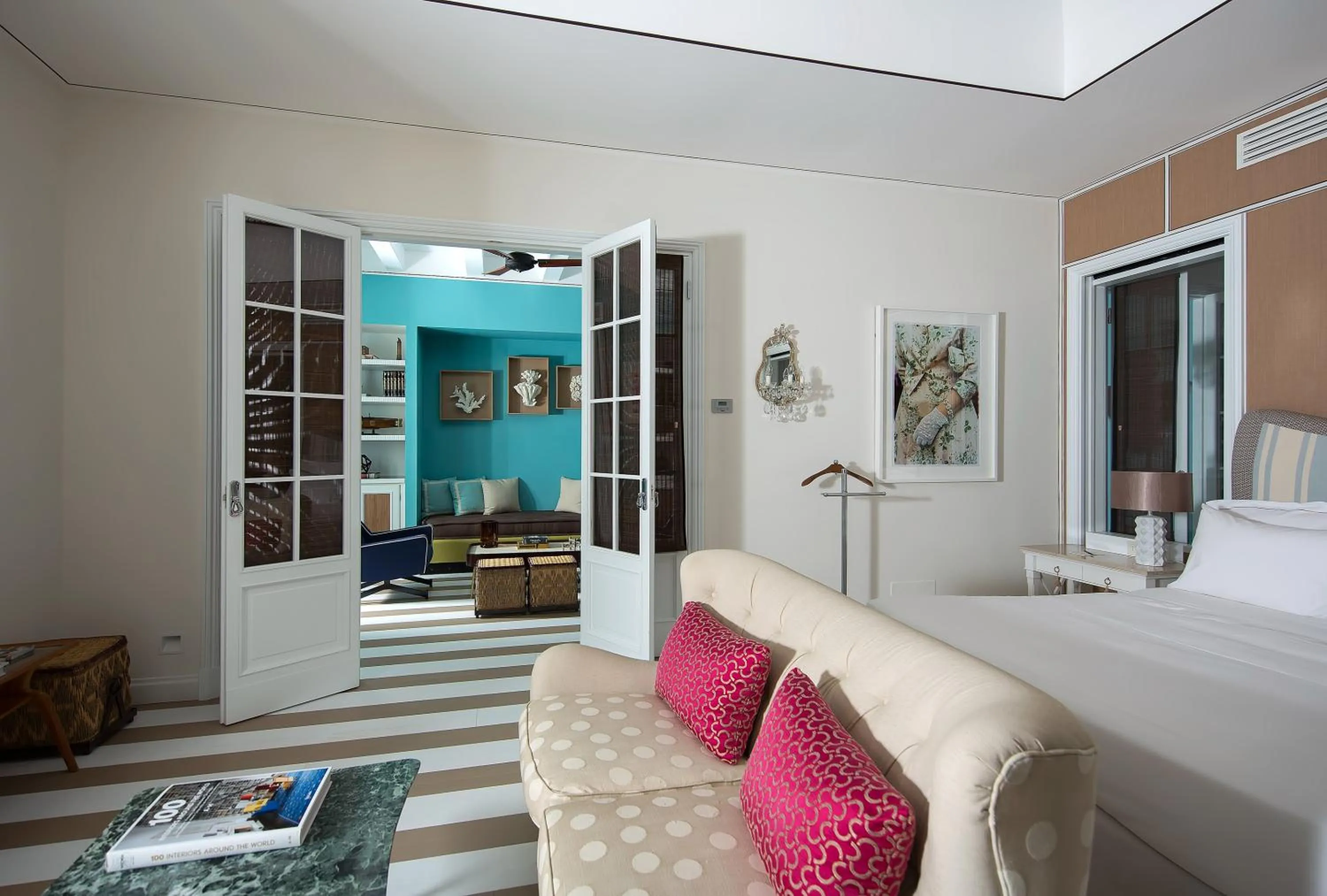 Living room, Bed in Capri Tiberio Palace - The Leading Hotels of the World