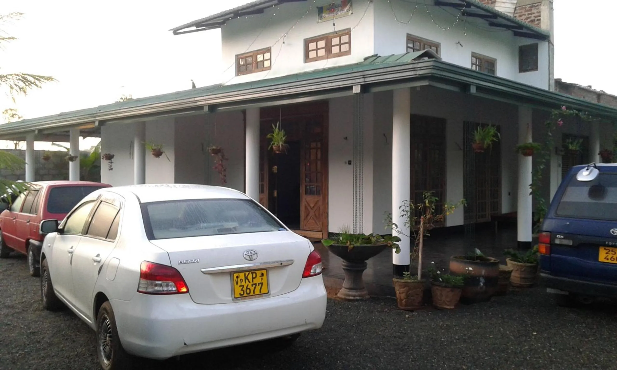 On site in White Guest