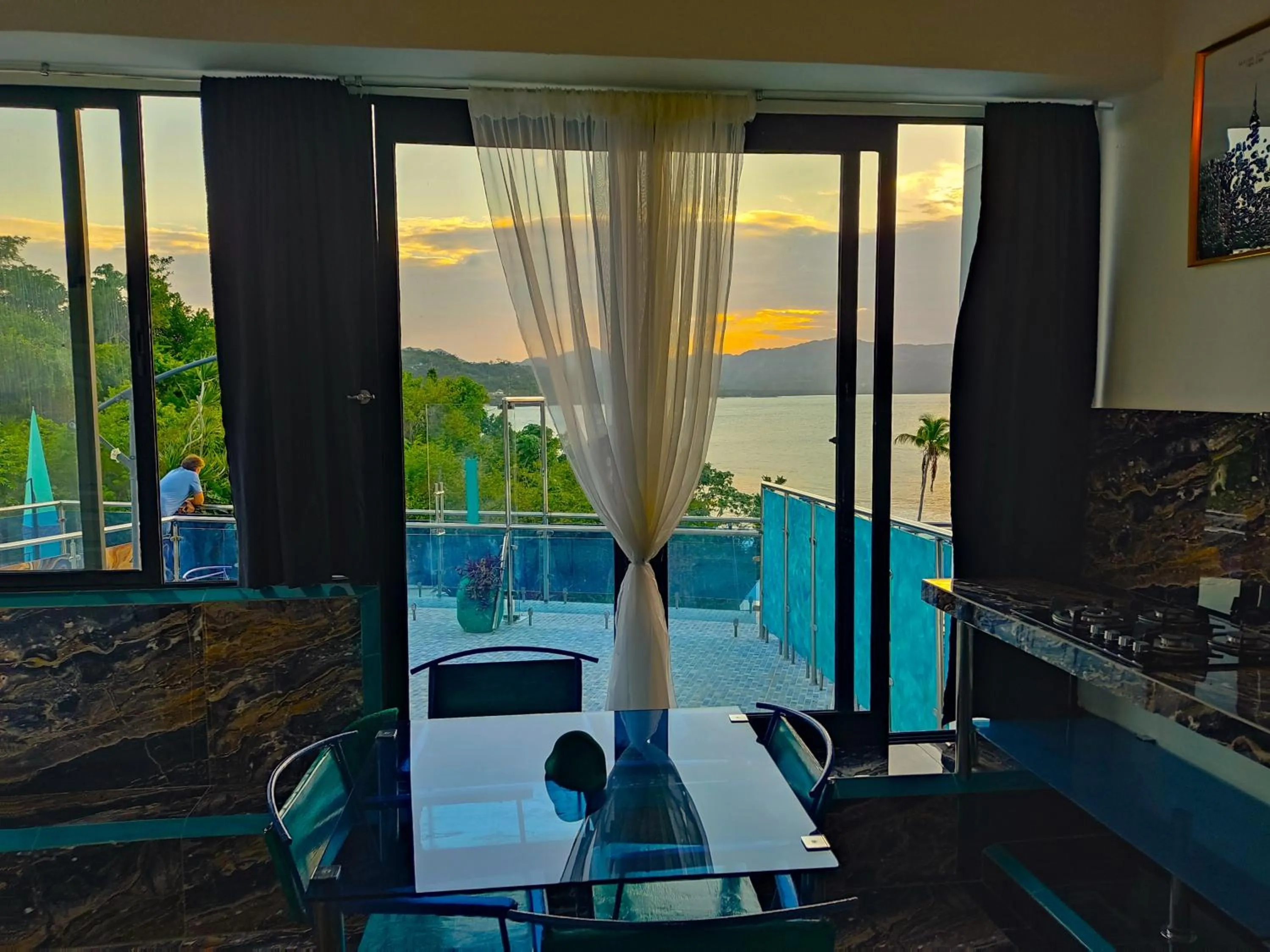 Dining area in Sunset Samana