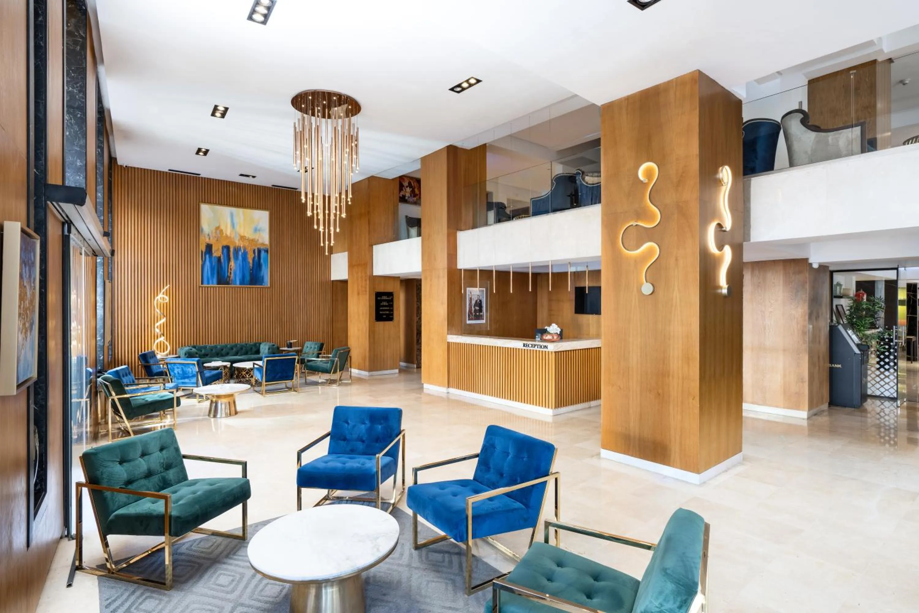 Evening entertainment in Rihab Hotel