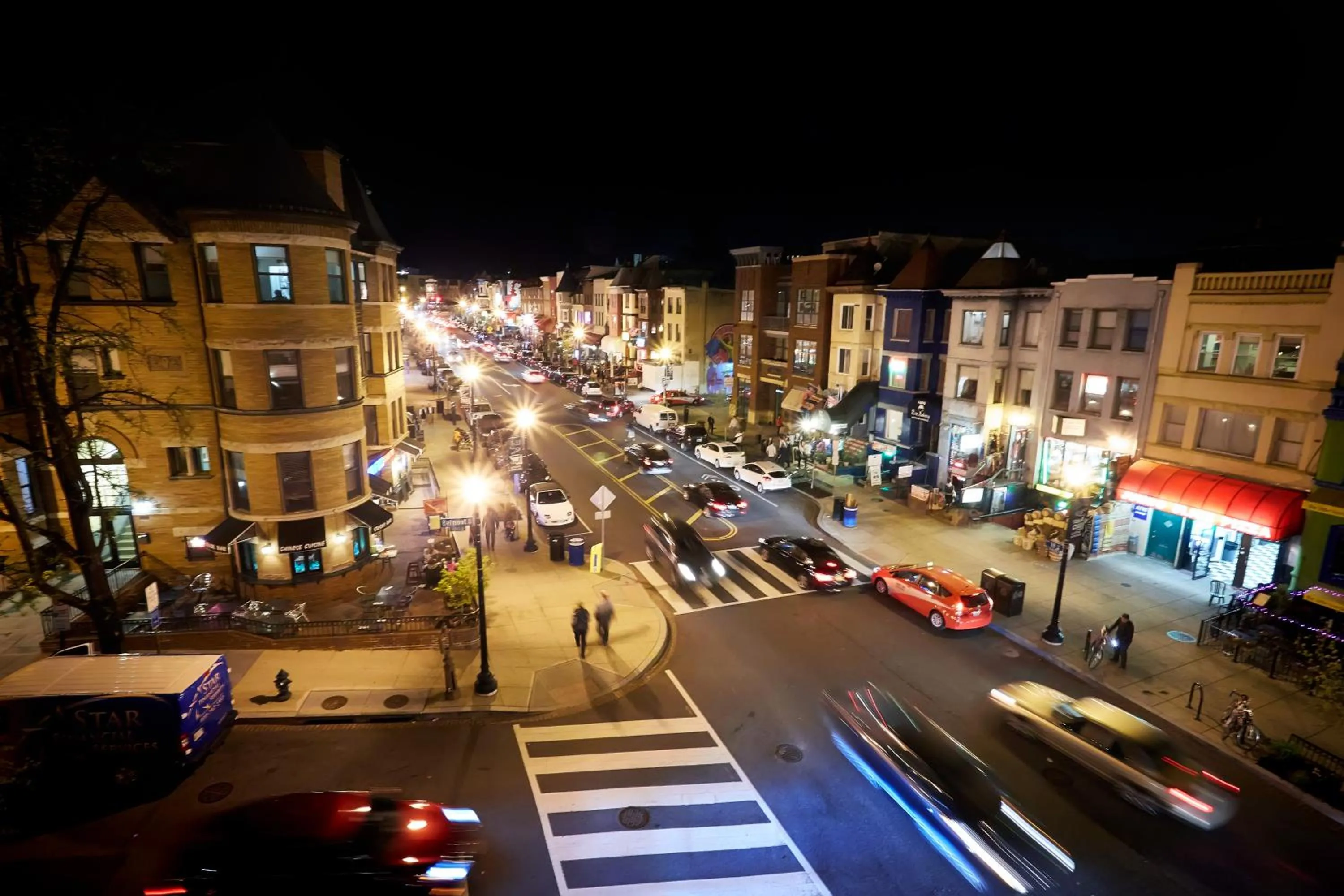 Restaurant/places to eat in HighRoad Washington DC