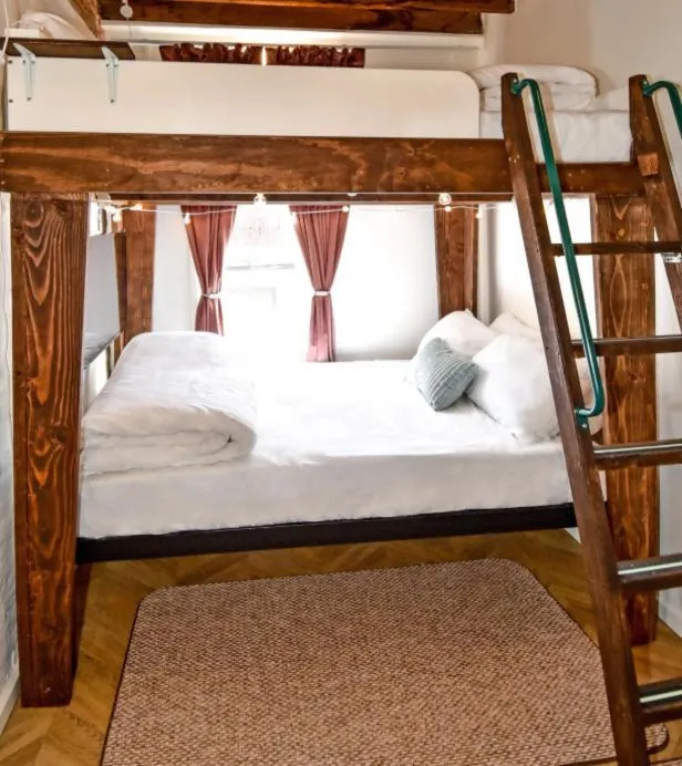 Bed in HighRoad Washington DC