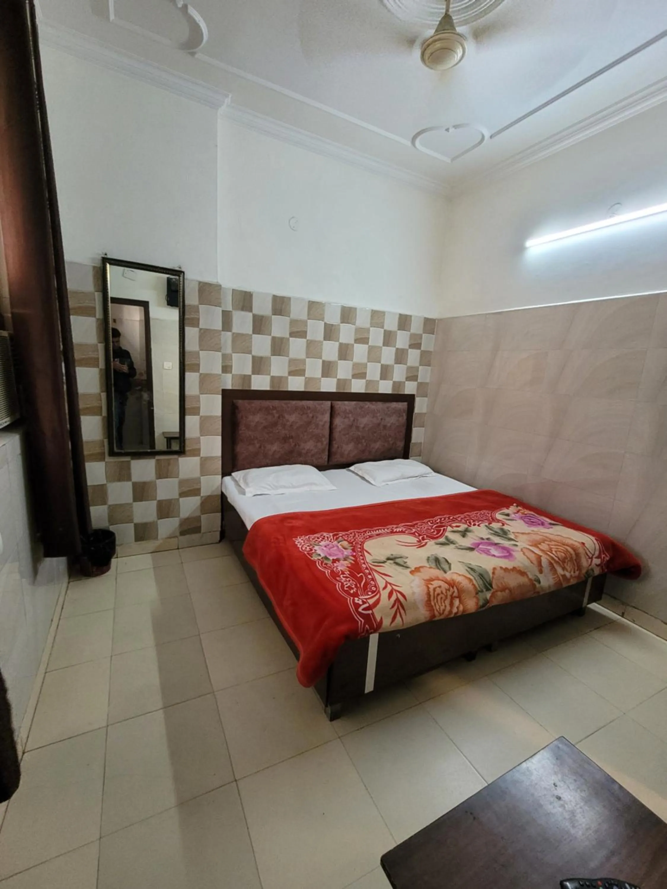 Bedroom, Bed in Asha Guest House