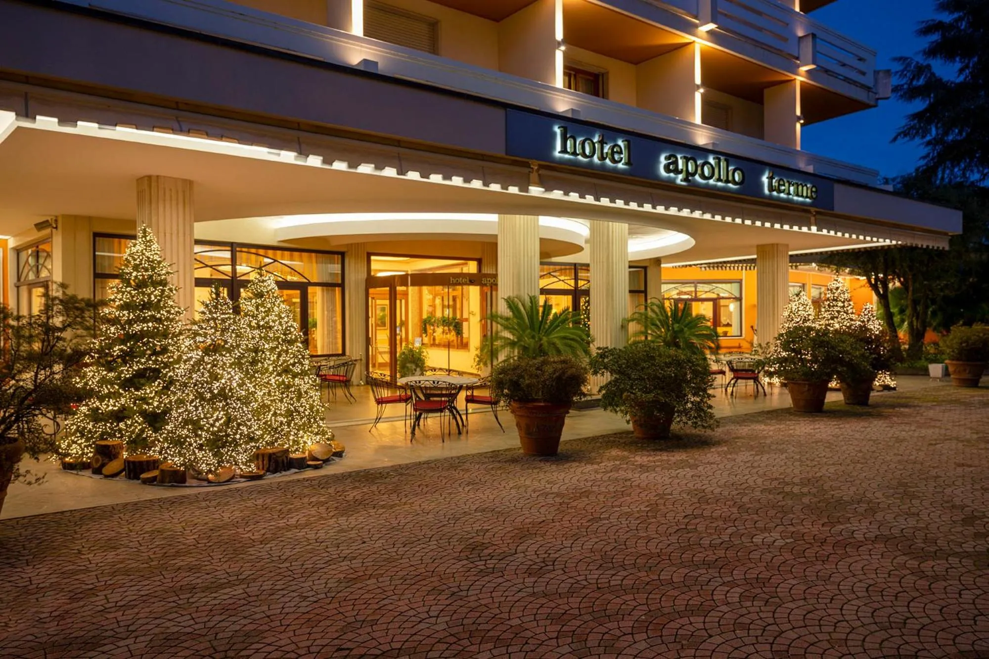 Property building in Hotel Apollo Terme