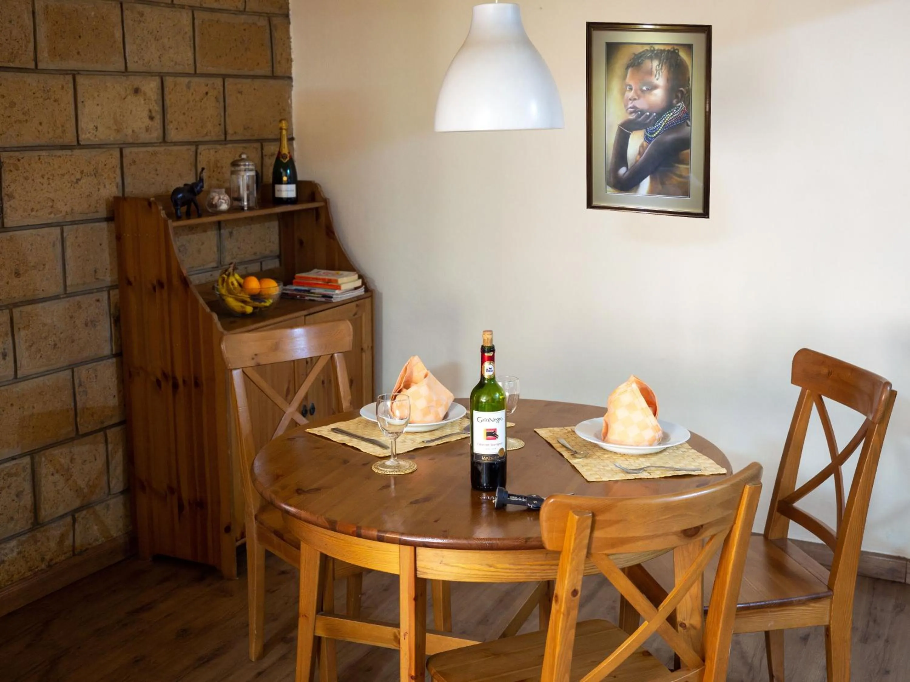 Dining area in Kates Apartments