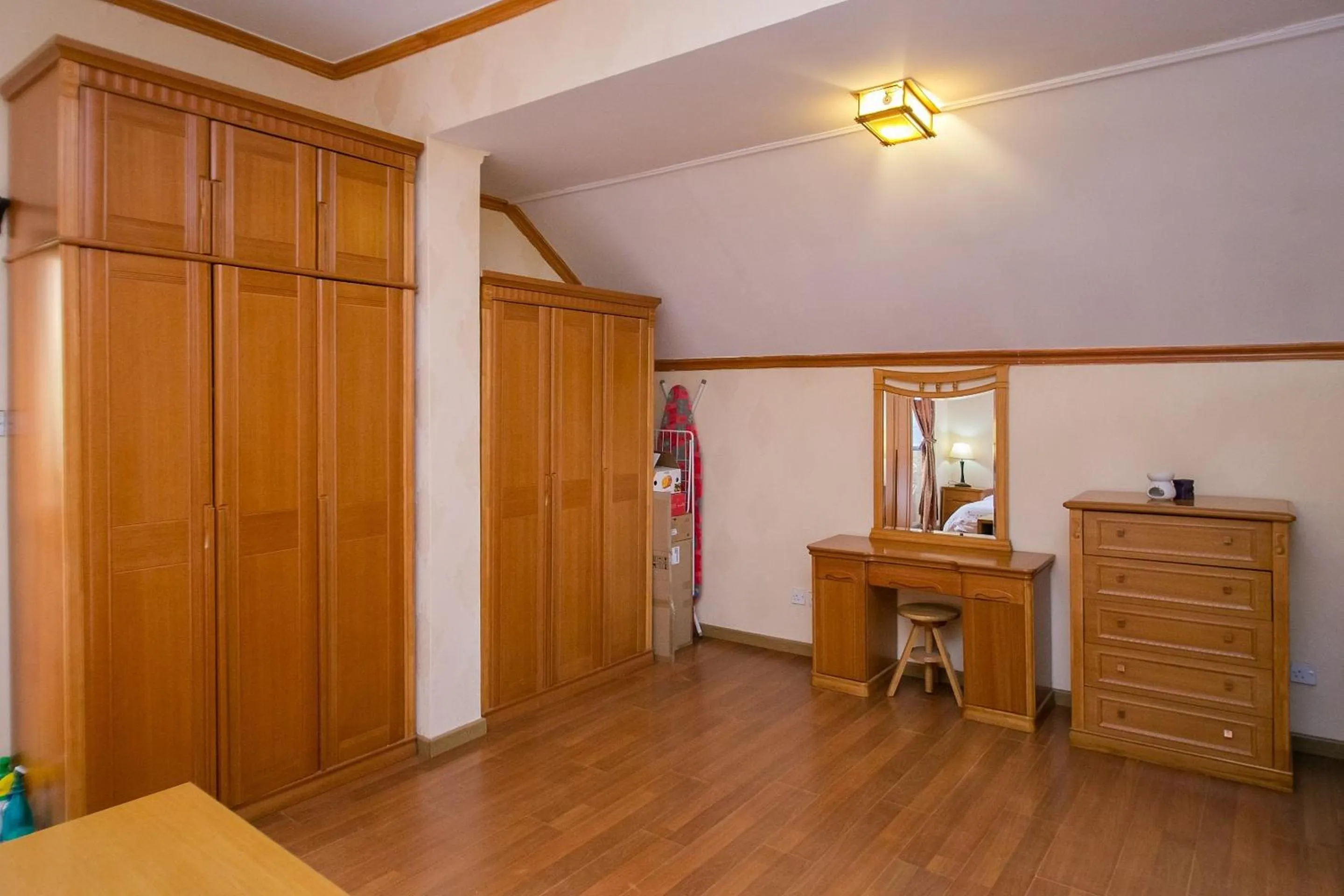 Bedroom in Kates Apartments