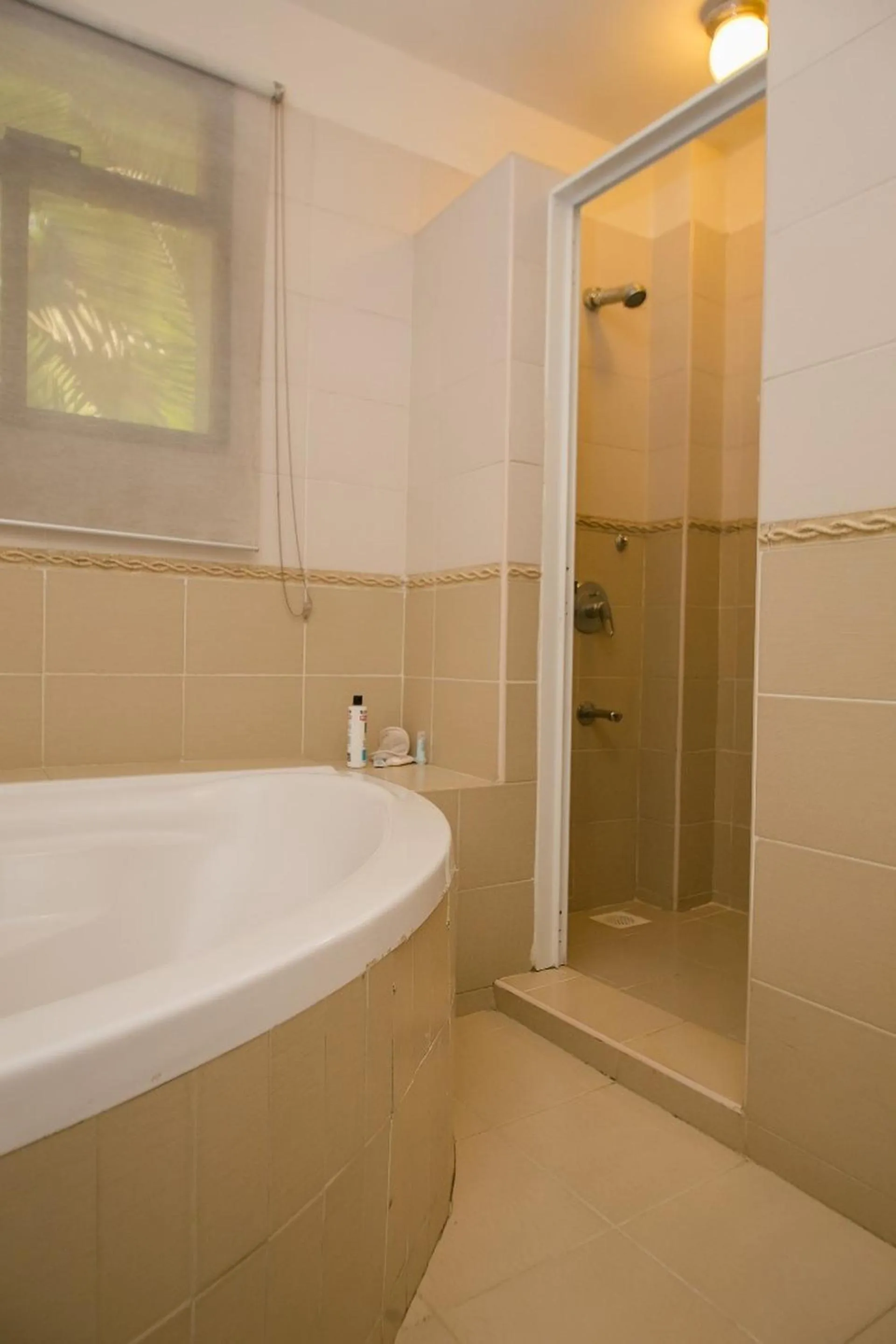 Bathroom in Kates Apartments