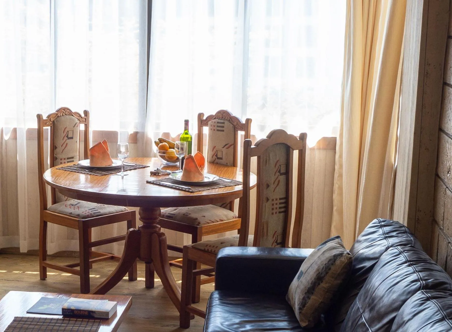 Dining area in Kates Apartments