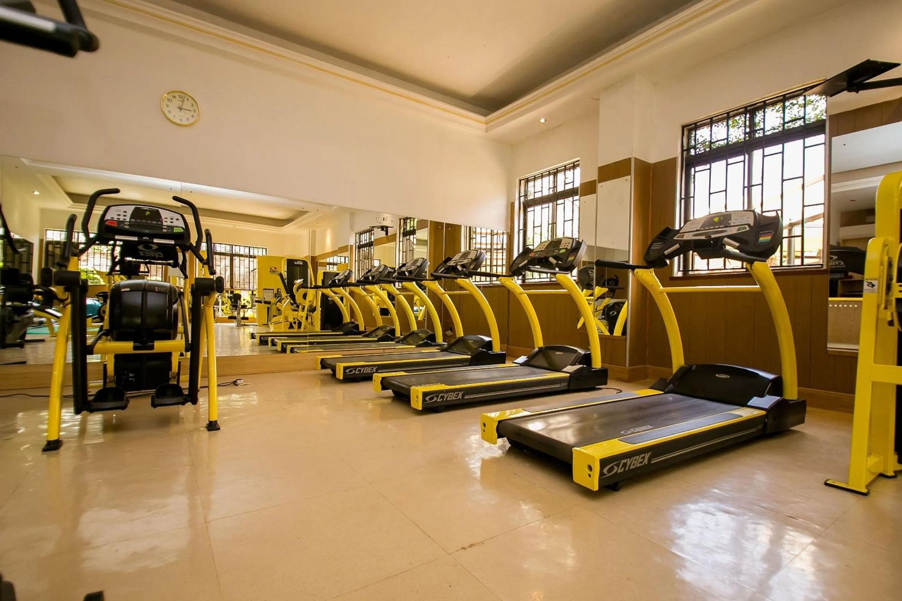 Fitness centre/facilities in Kates Apartments