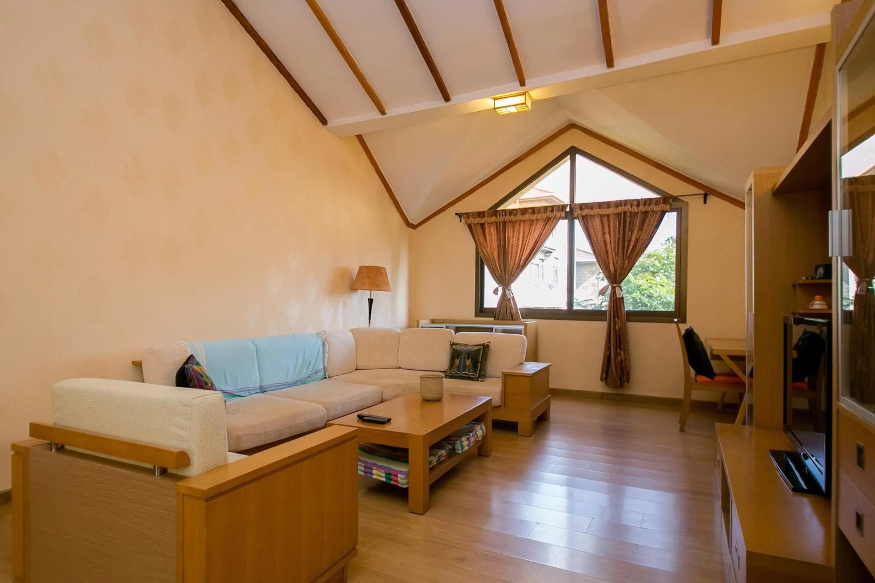 Living room in Kates Apartments