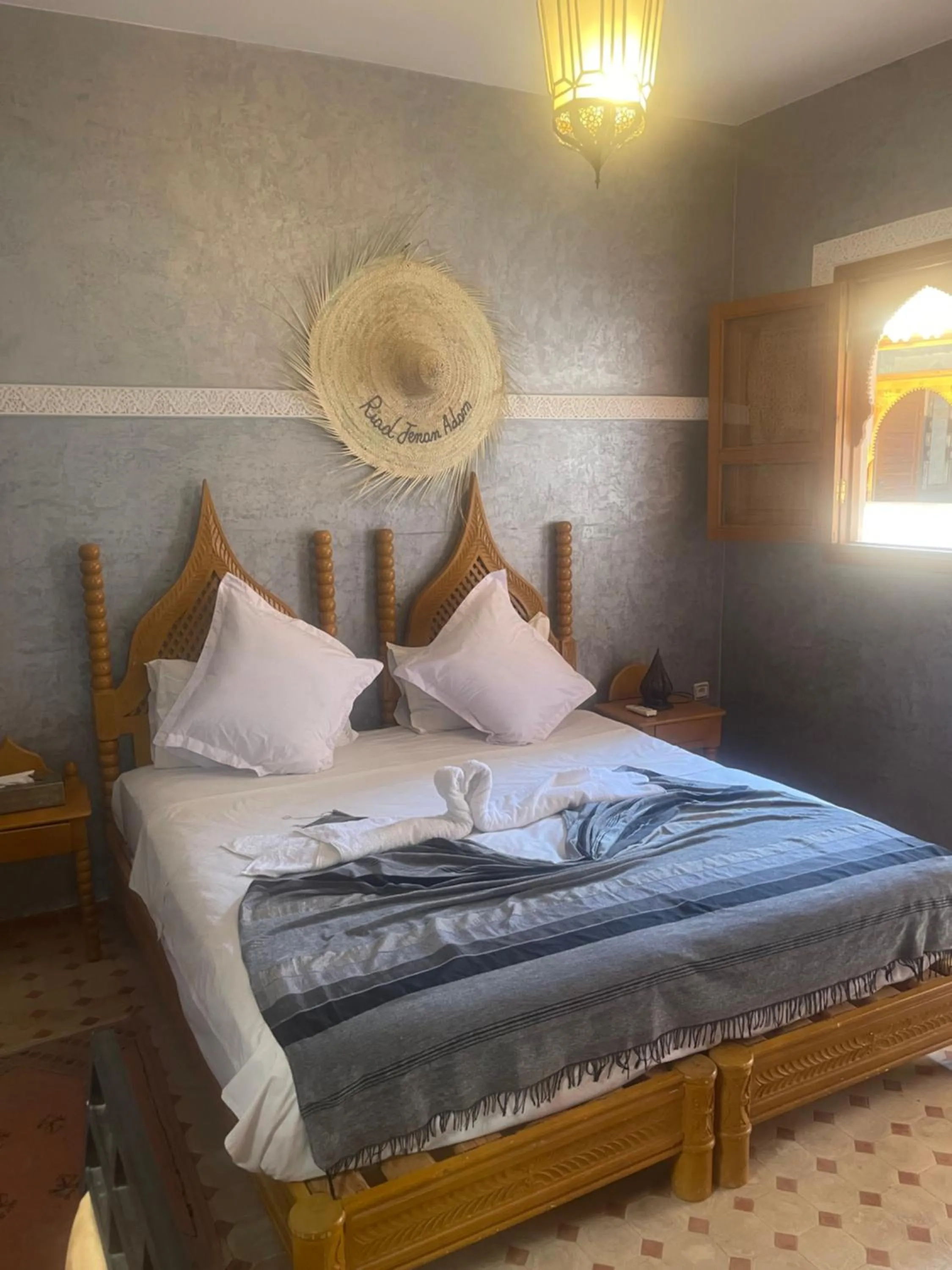 Bed in Riad Jenan Adam