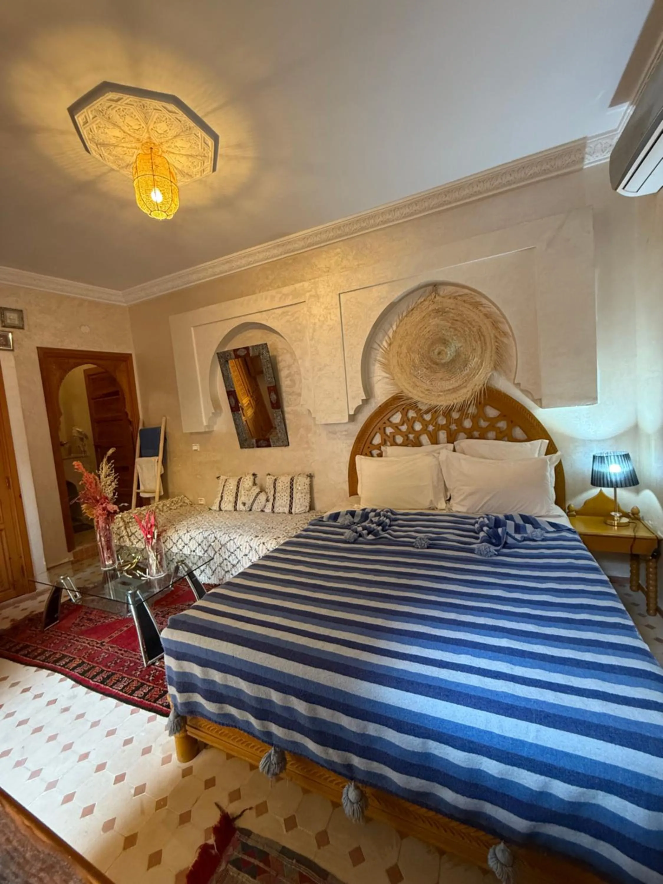 Bed in Riad Jenan Adam