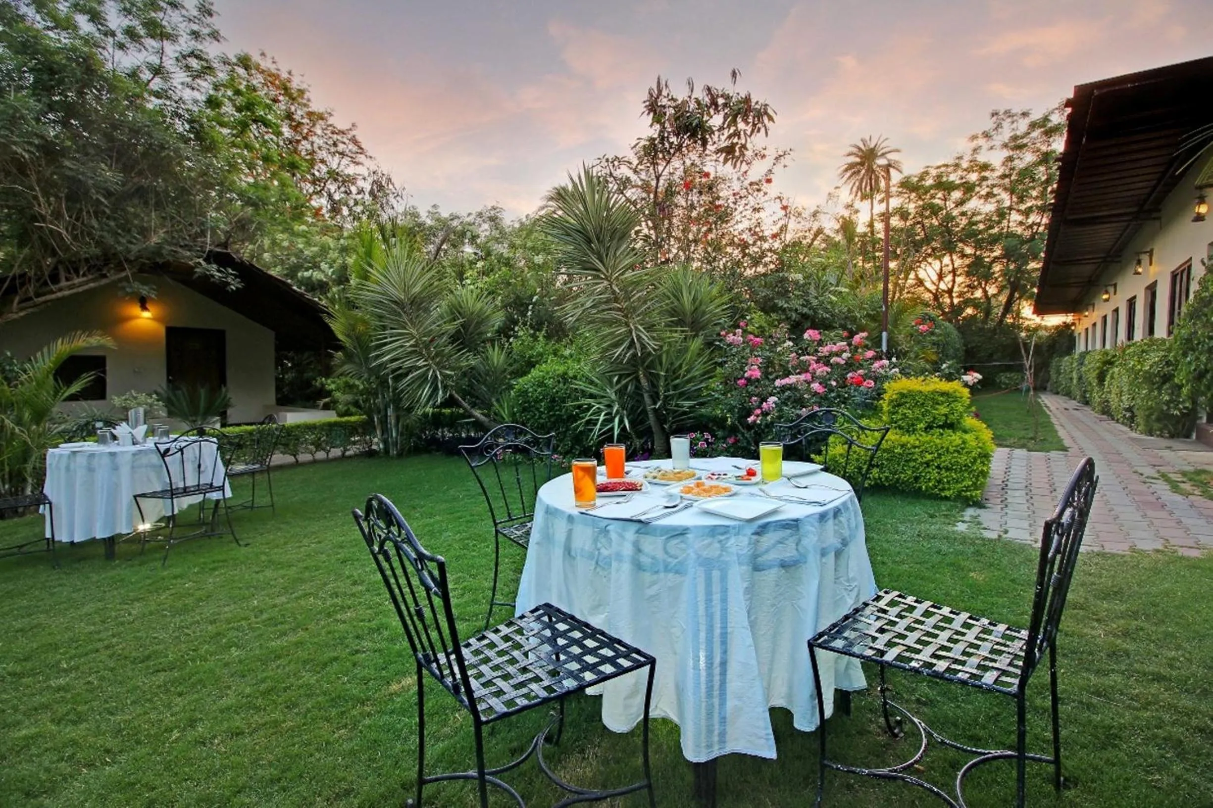 Food and drinks in Hill 'N' You - A Boutique Garden Resort