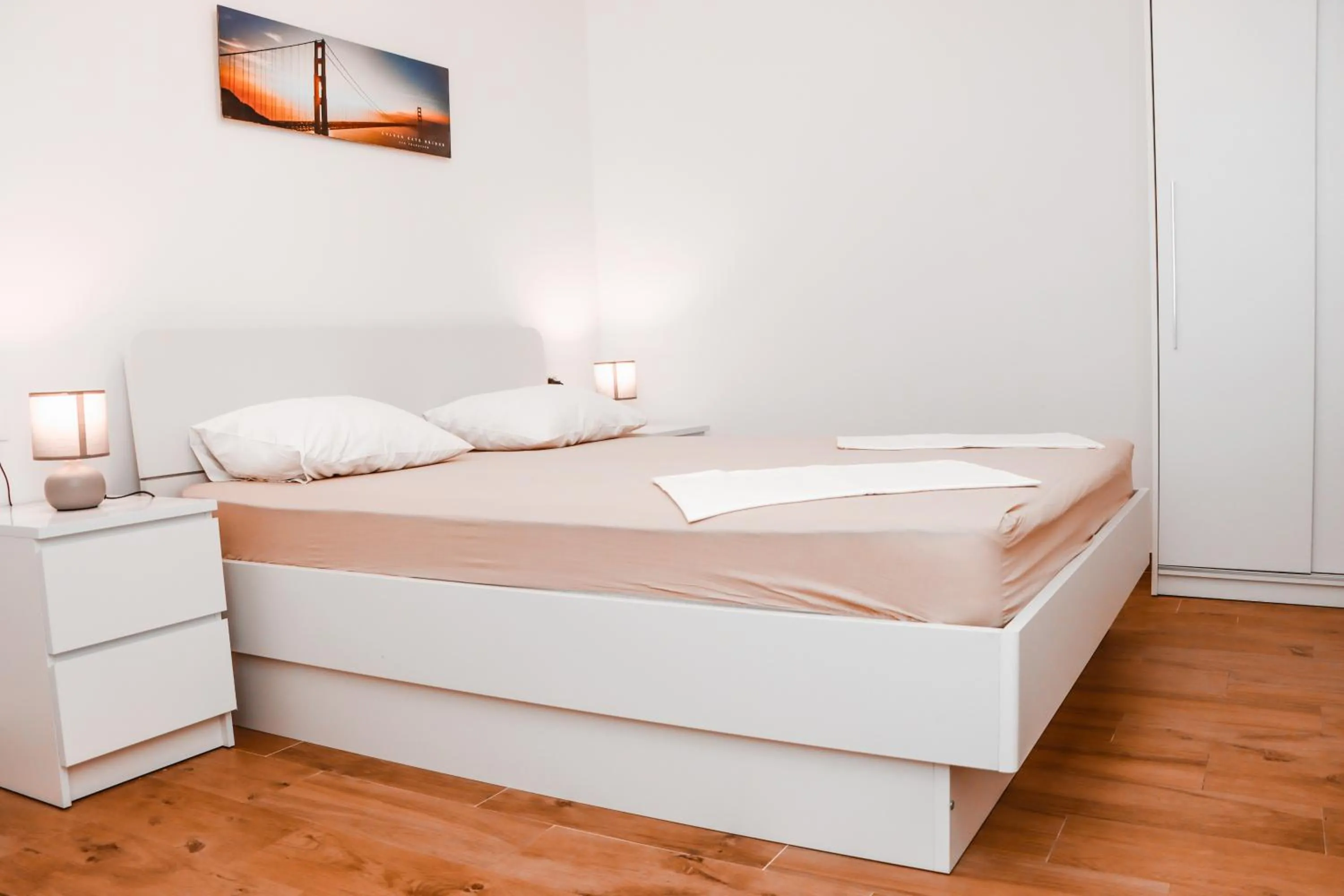 Bedroom, Bed in Imperium Apartments