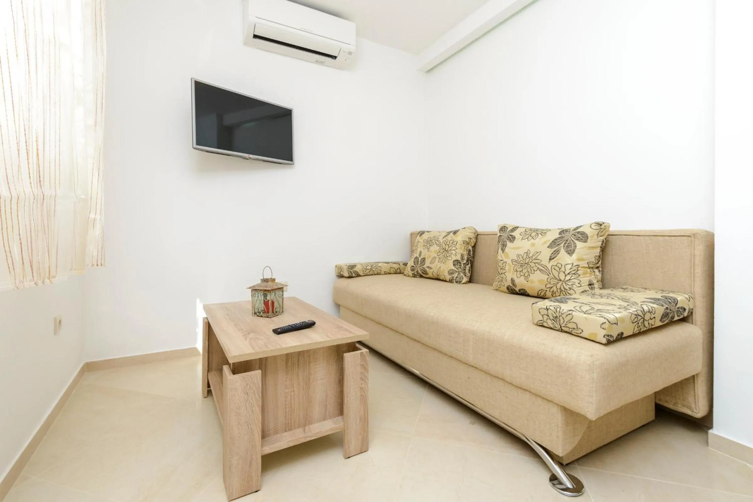 TV and multimedia in Imperium Apartments