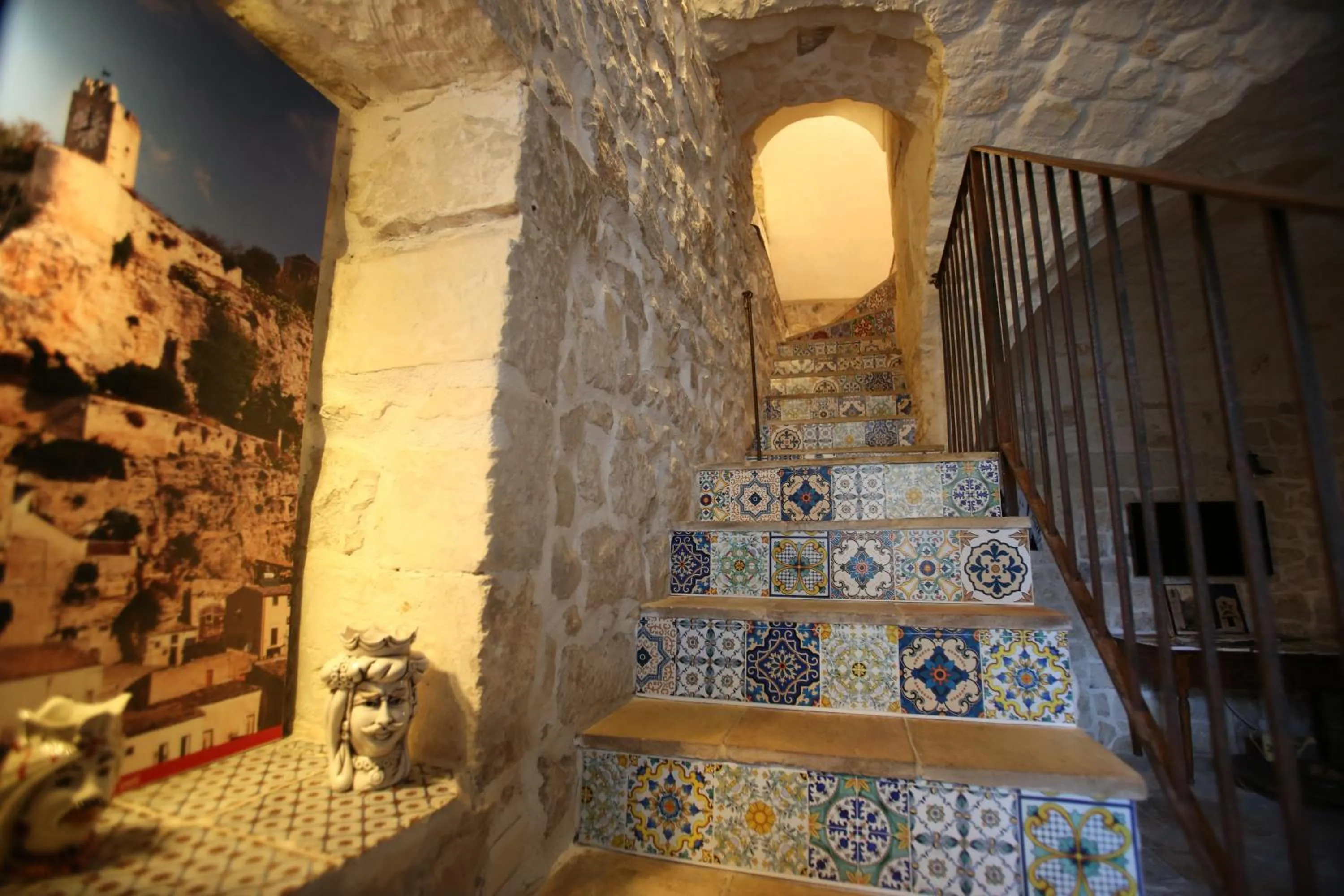 Facade/entrance in Si-Moutique, le Case-grotte degli Avi 2