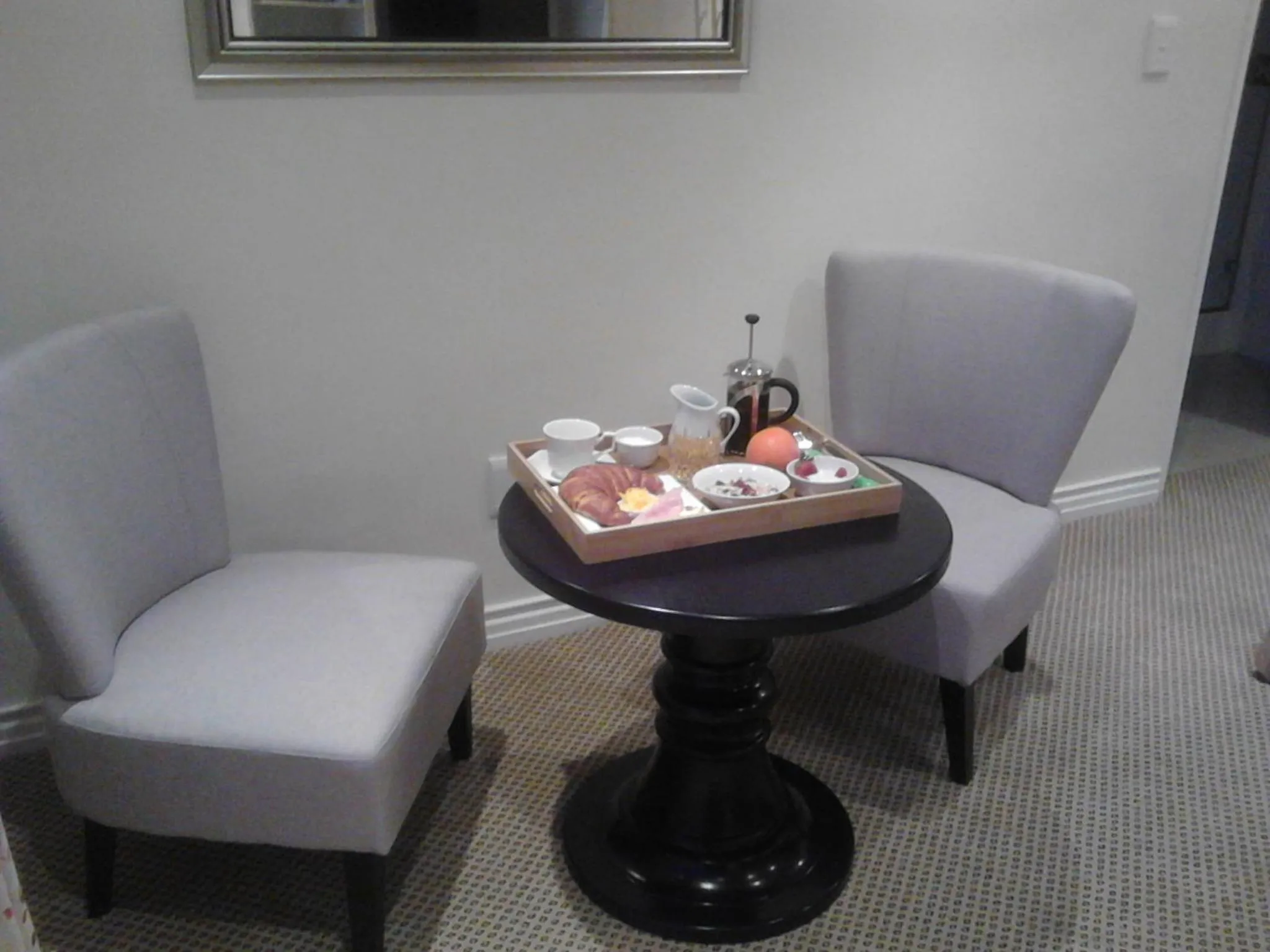 Continental breakfast in Port House