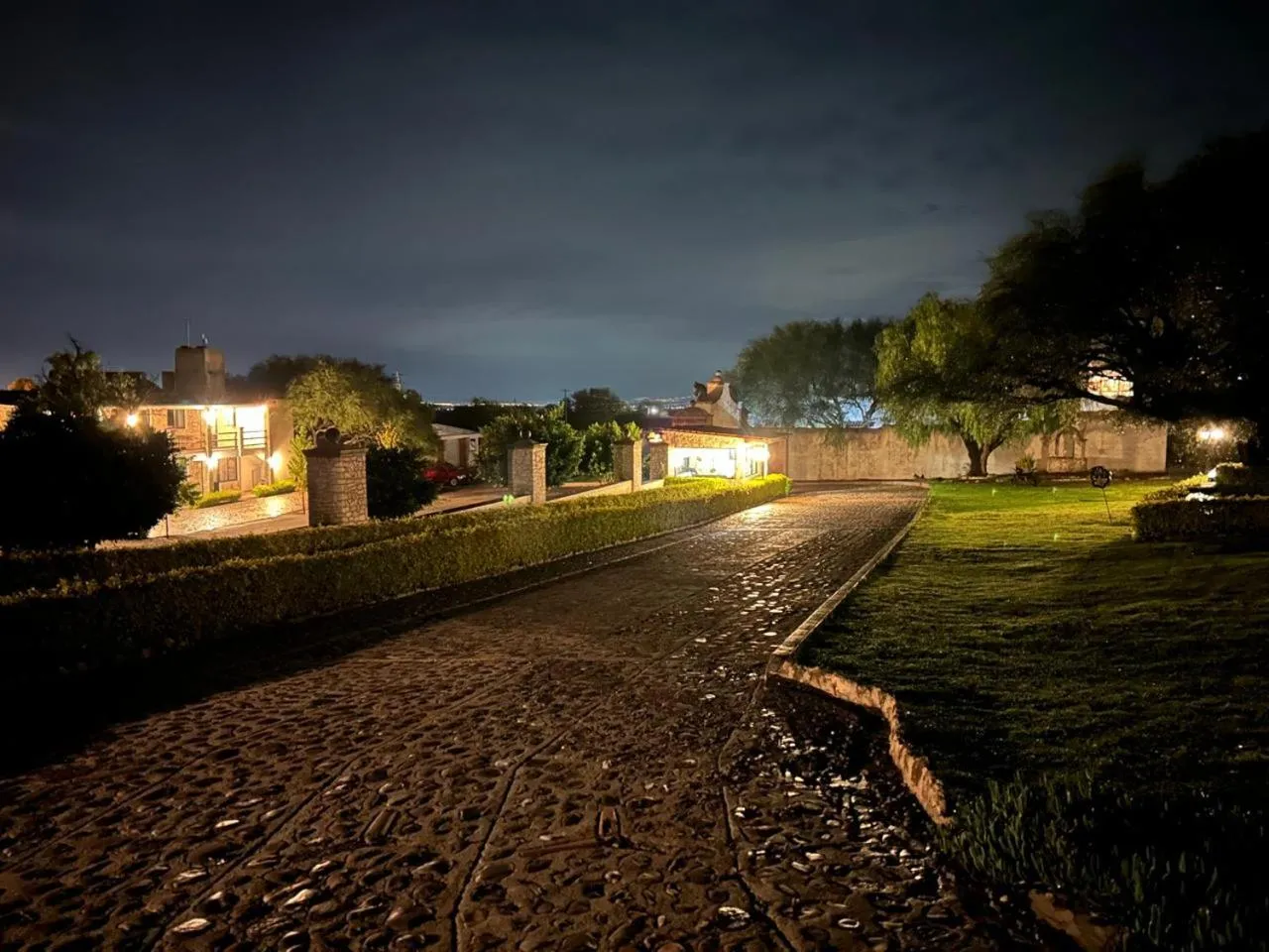 Night in Cabañas Rancho San Jorge