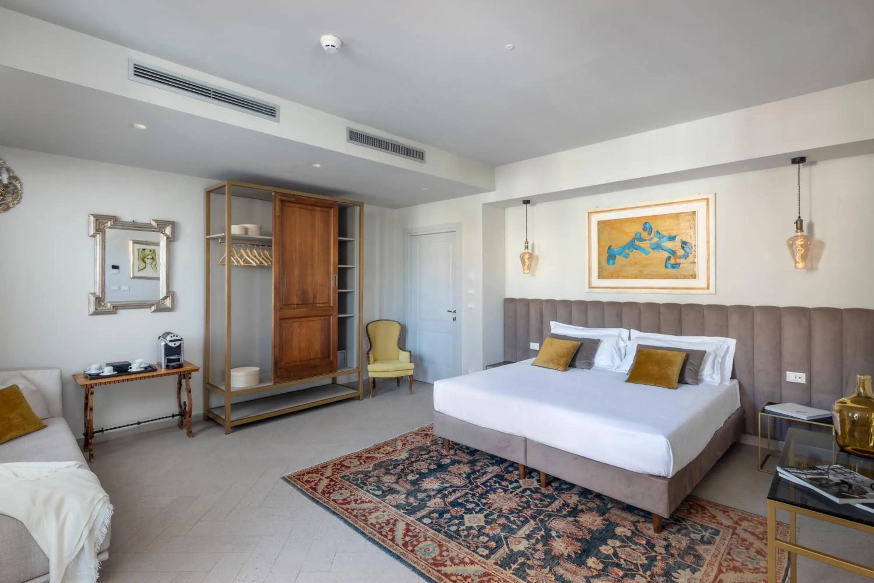 Bed in Hotel Villa Paradiso