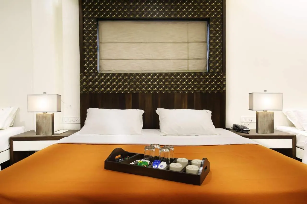 Bedroom, Bed in Hotel Lonavla