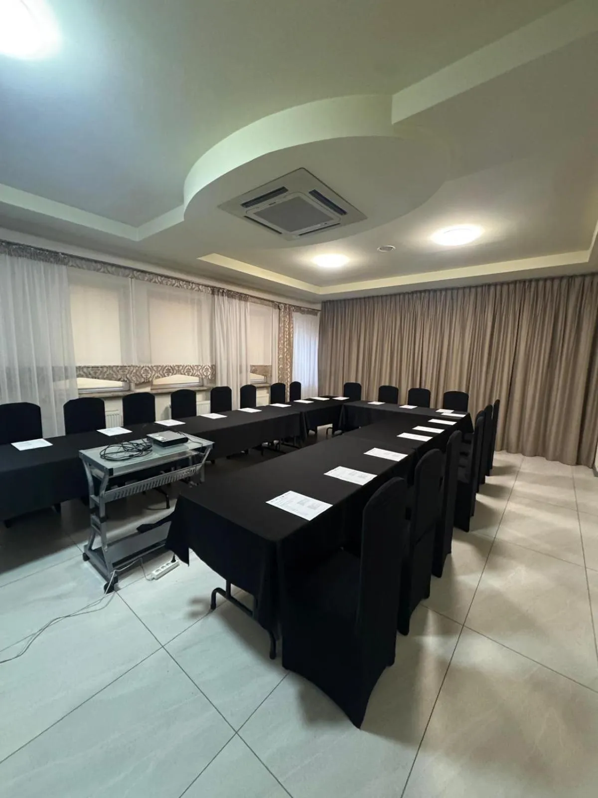 Meeting/conference room in Carina Hotel