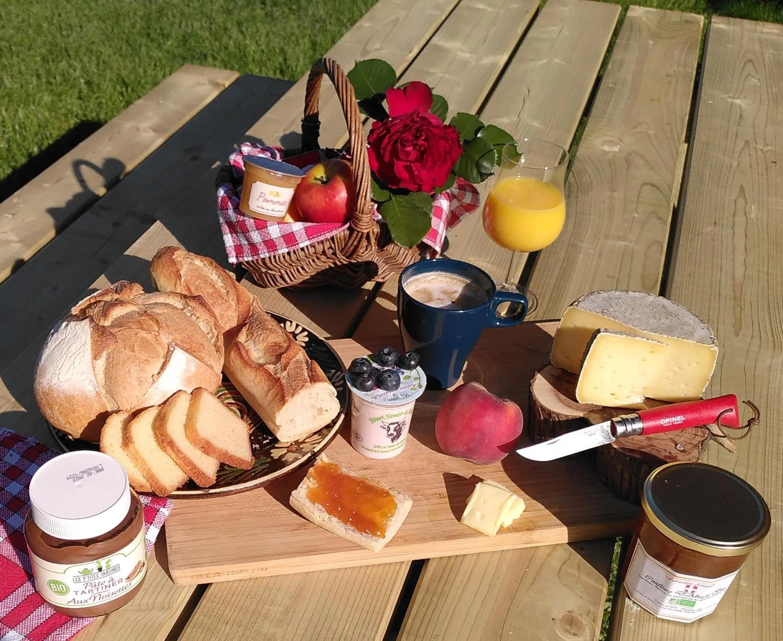 Breakfast in Premiere Classe Annecy Cran-Gevrier RÉNOVÉ EN 2025