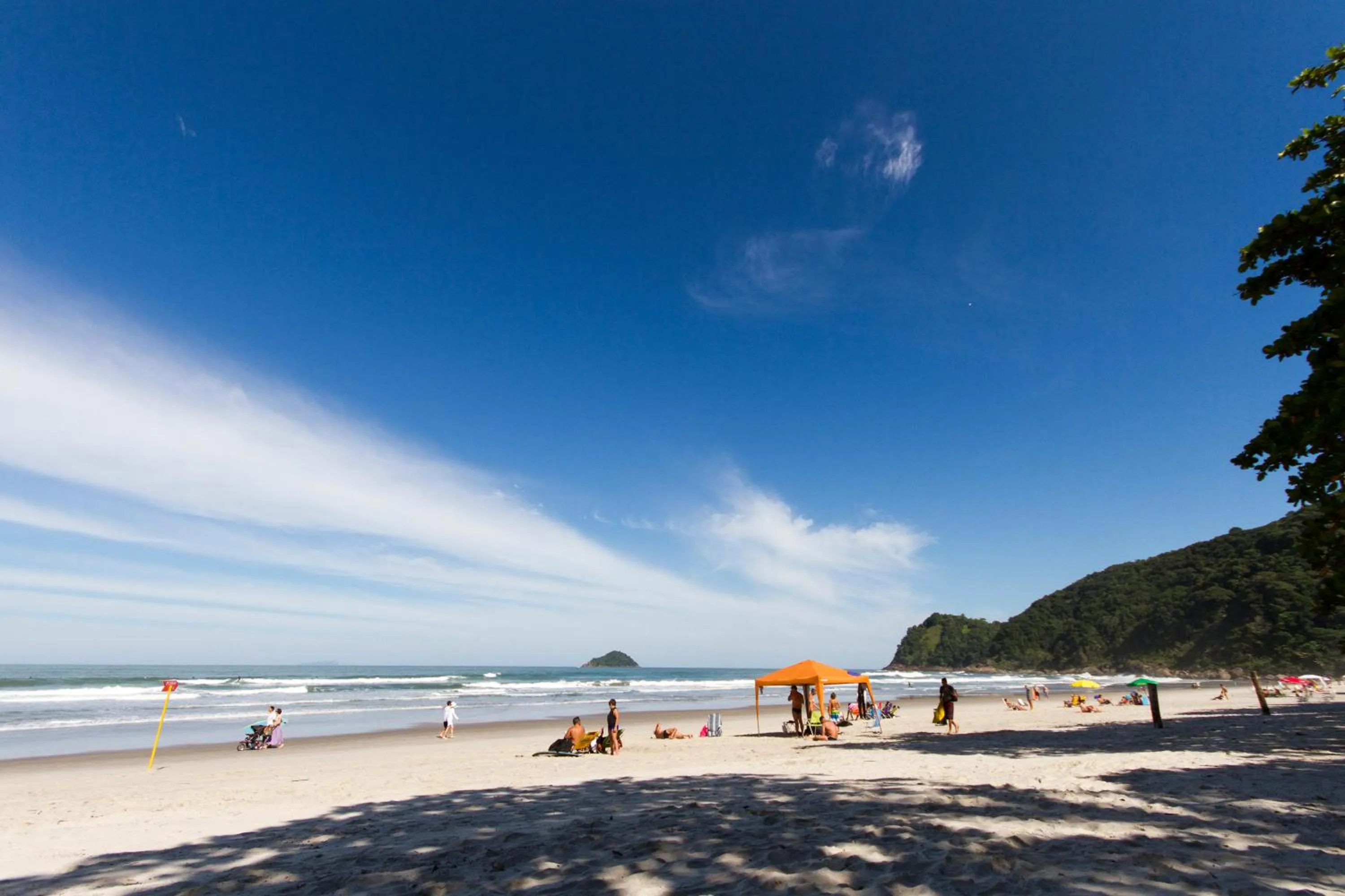 Beach in Flat Vila Morena a pousada da sua família