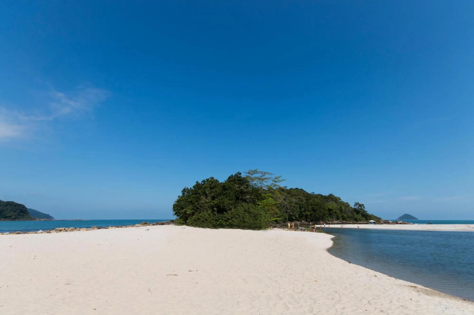 Beach in Flat Vila Morena a pousada da sua família