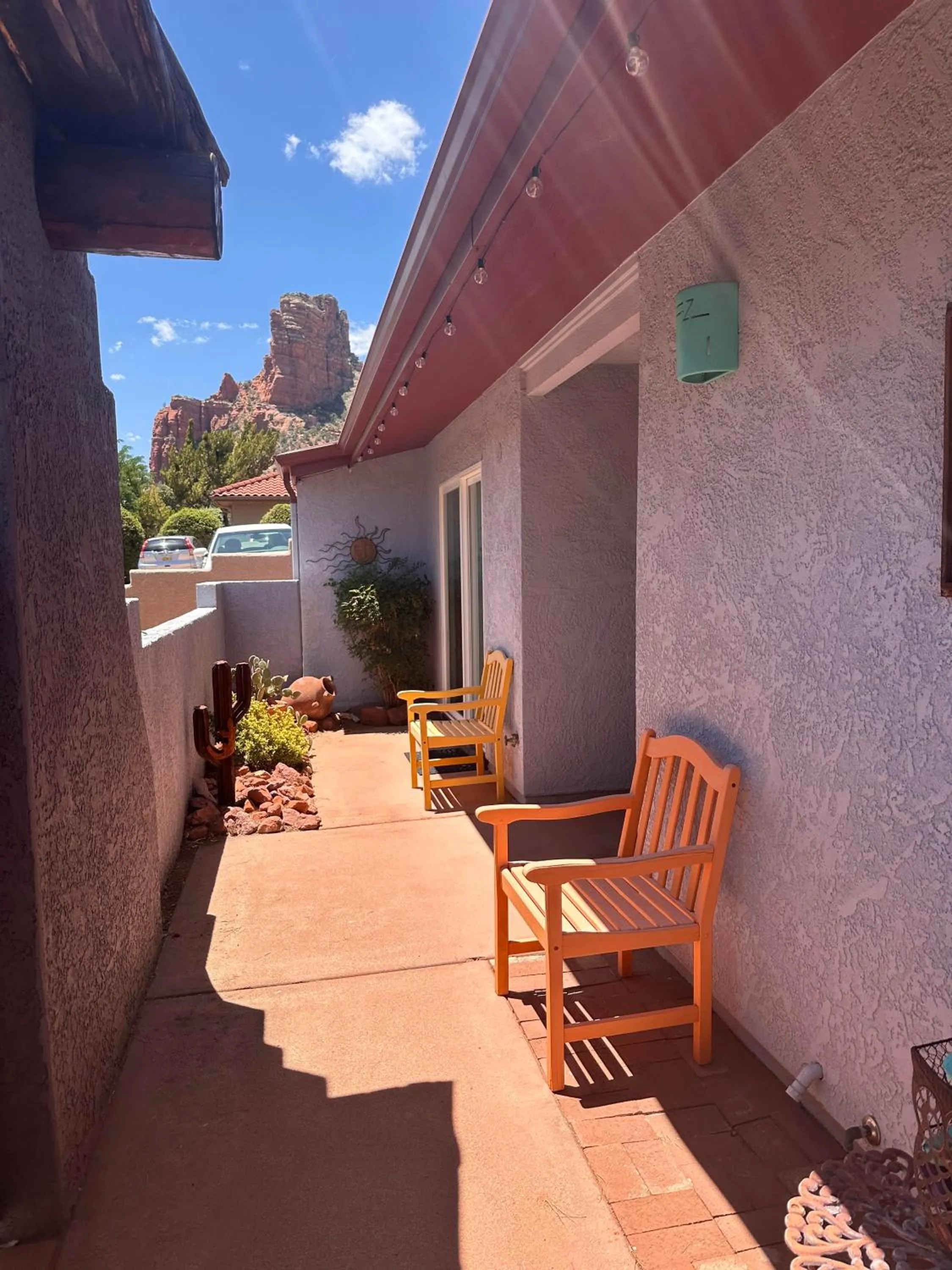 Property building in Cozy Cactus Inn