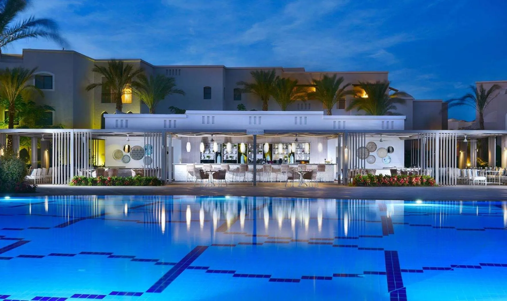 Swimming pool in Steigenberger Alcazar