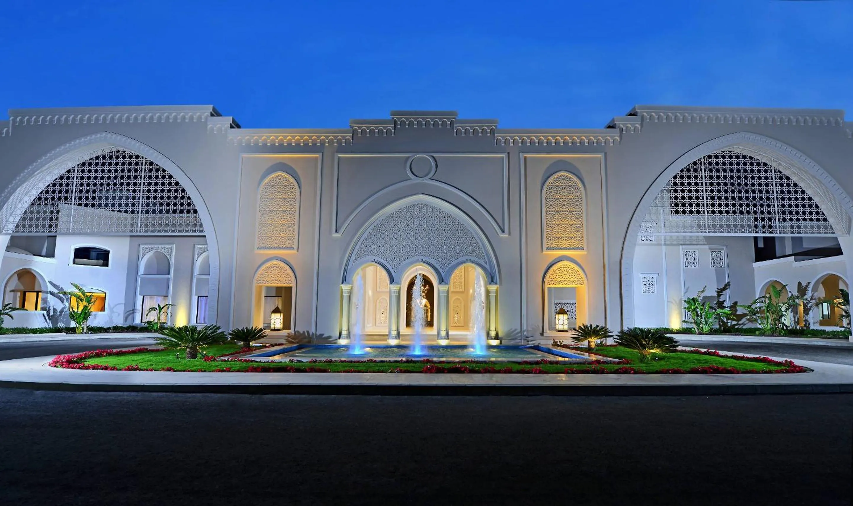 Facade/entrance in Steigenberger Alcazar