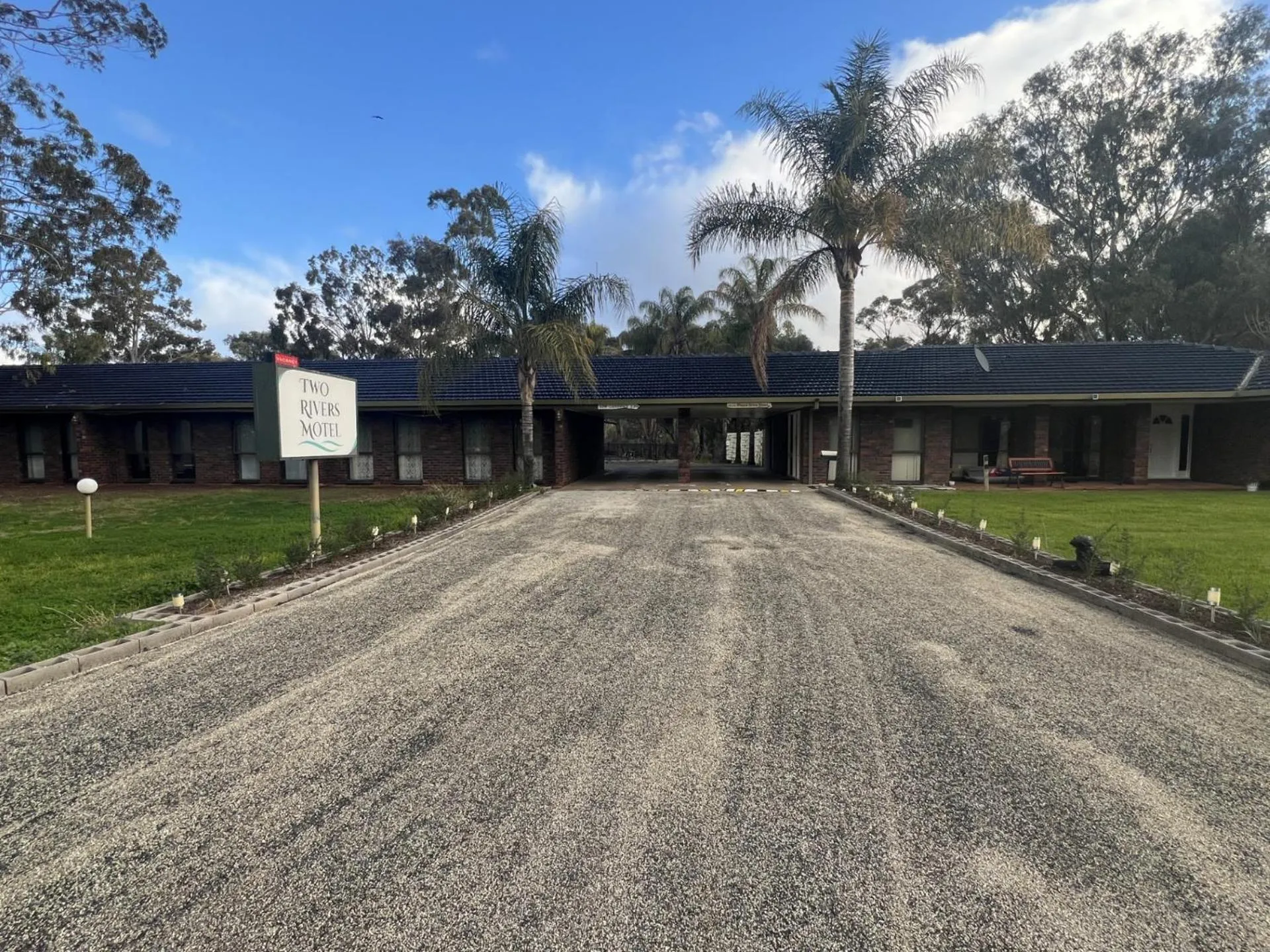 Property building in Two Rivers Motel