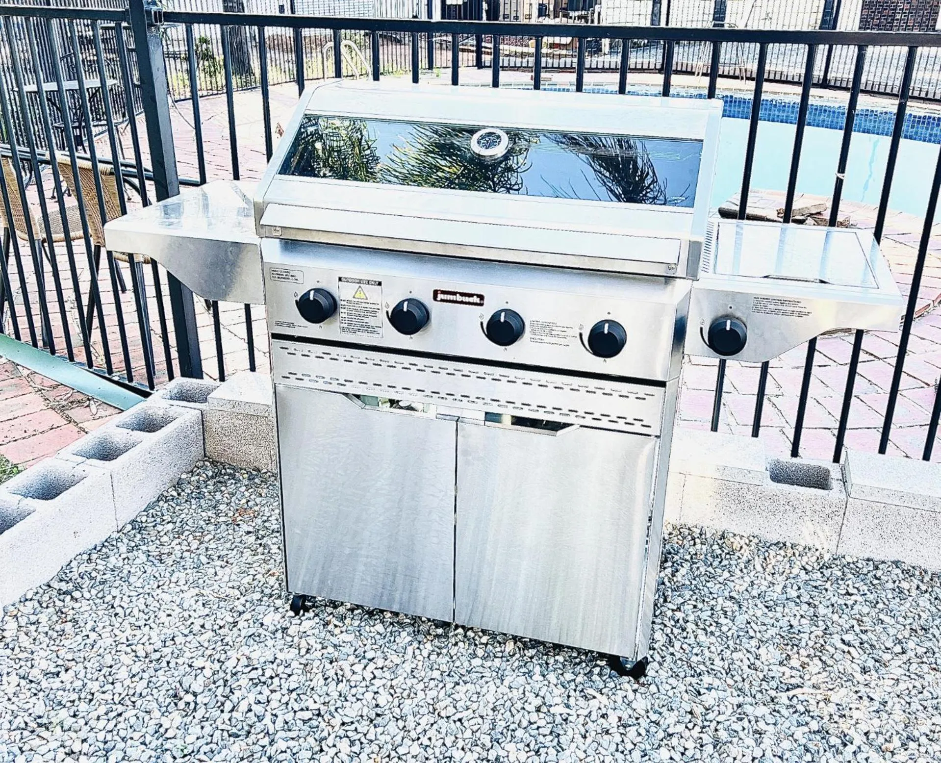 BBQ facilities in Two Rivers Motel