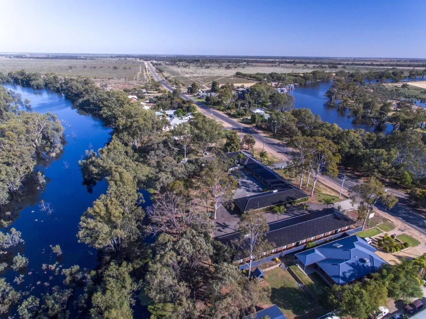 Property building in Two Rivers Motel
