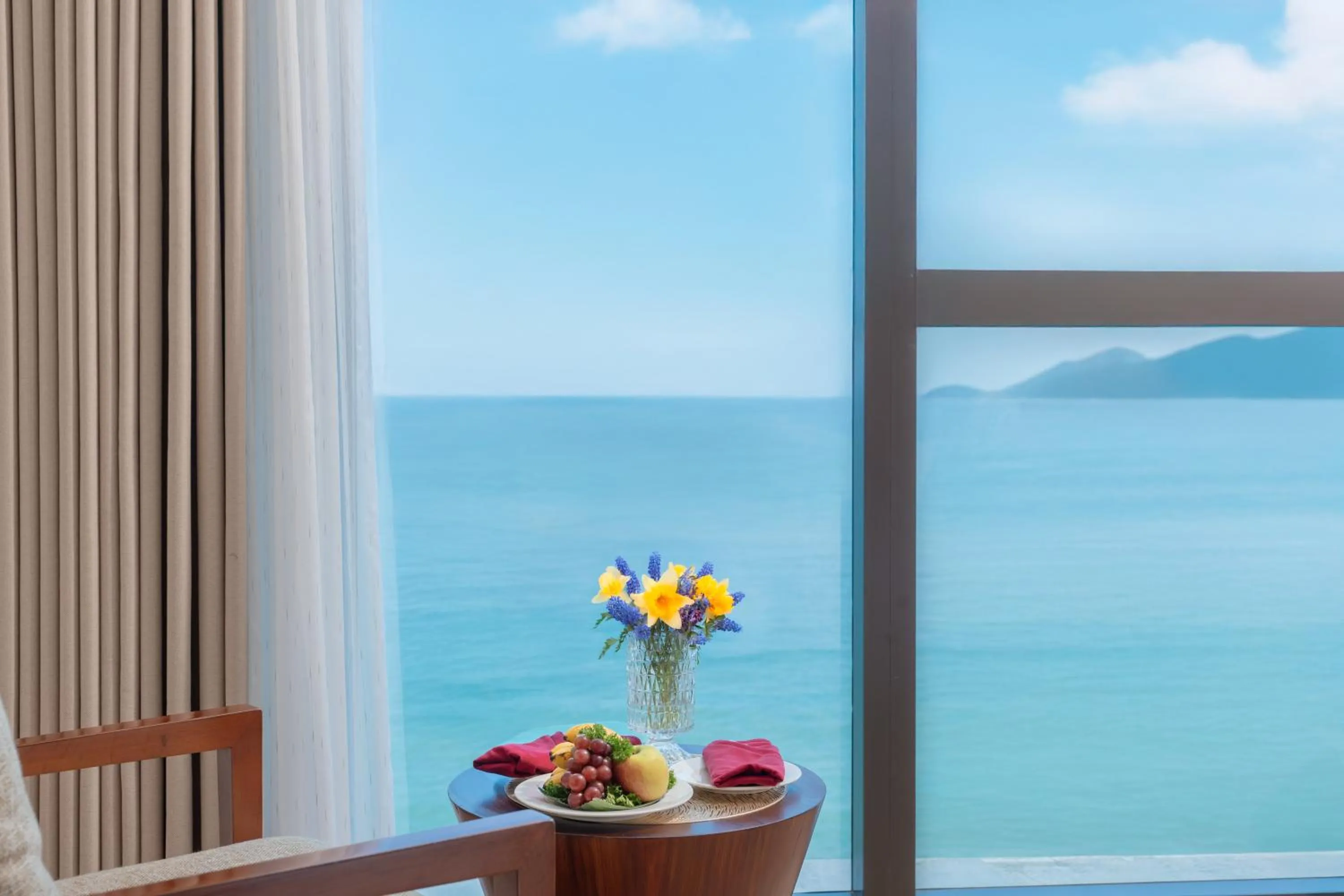 Starcity Hotel & Condotel Beachfront Nha Trang