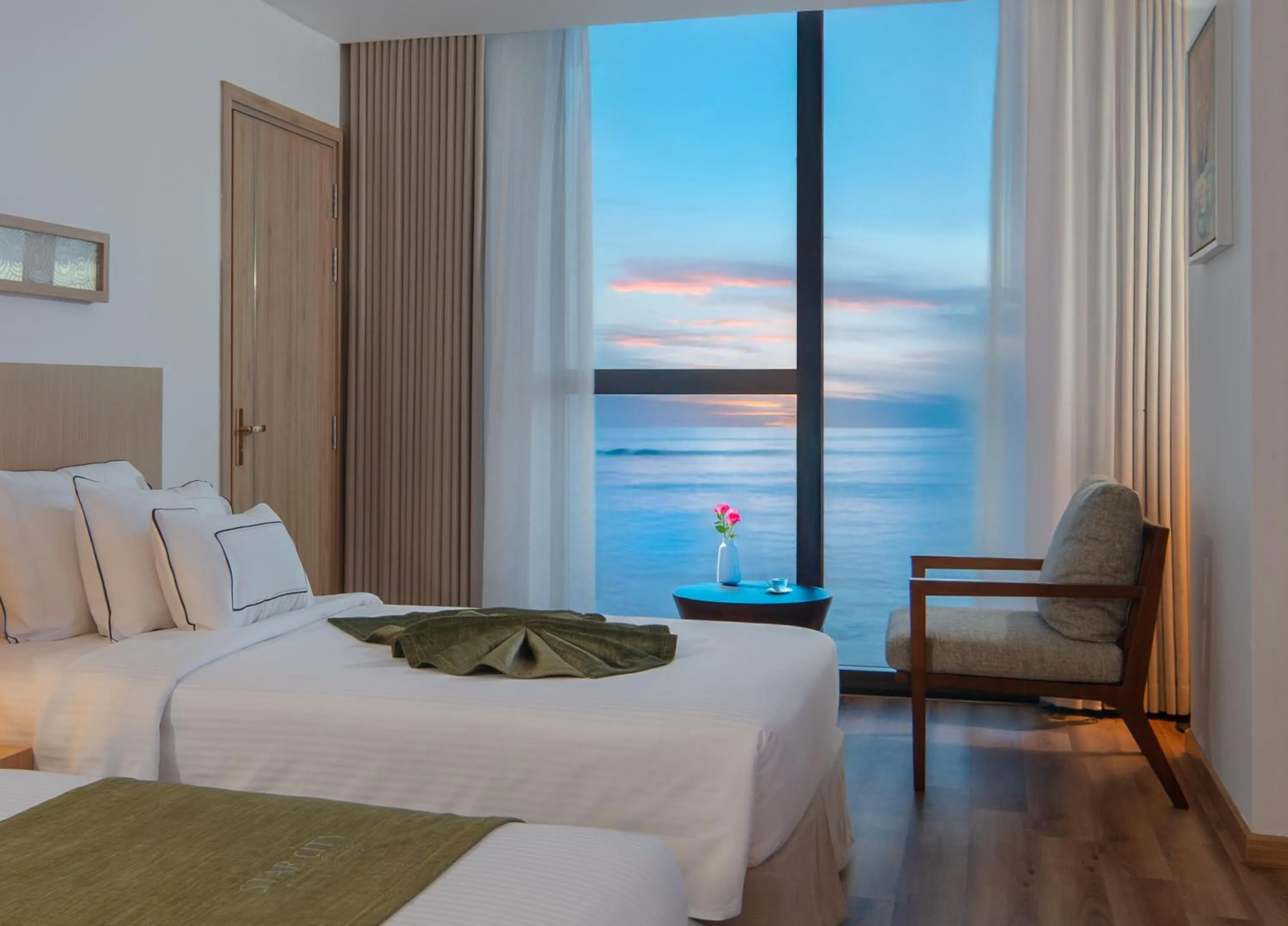 Bed in Starcity Hotel & Condotel Beachfront Nha Trang