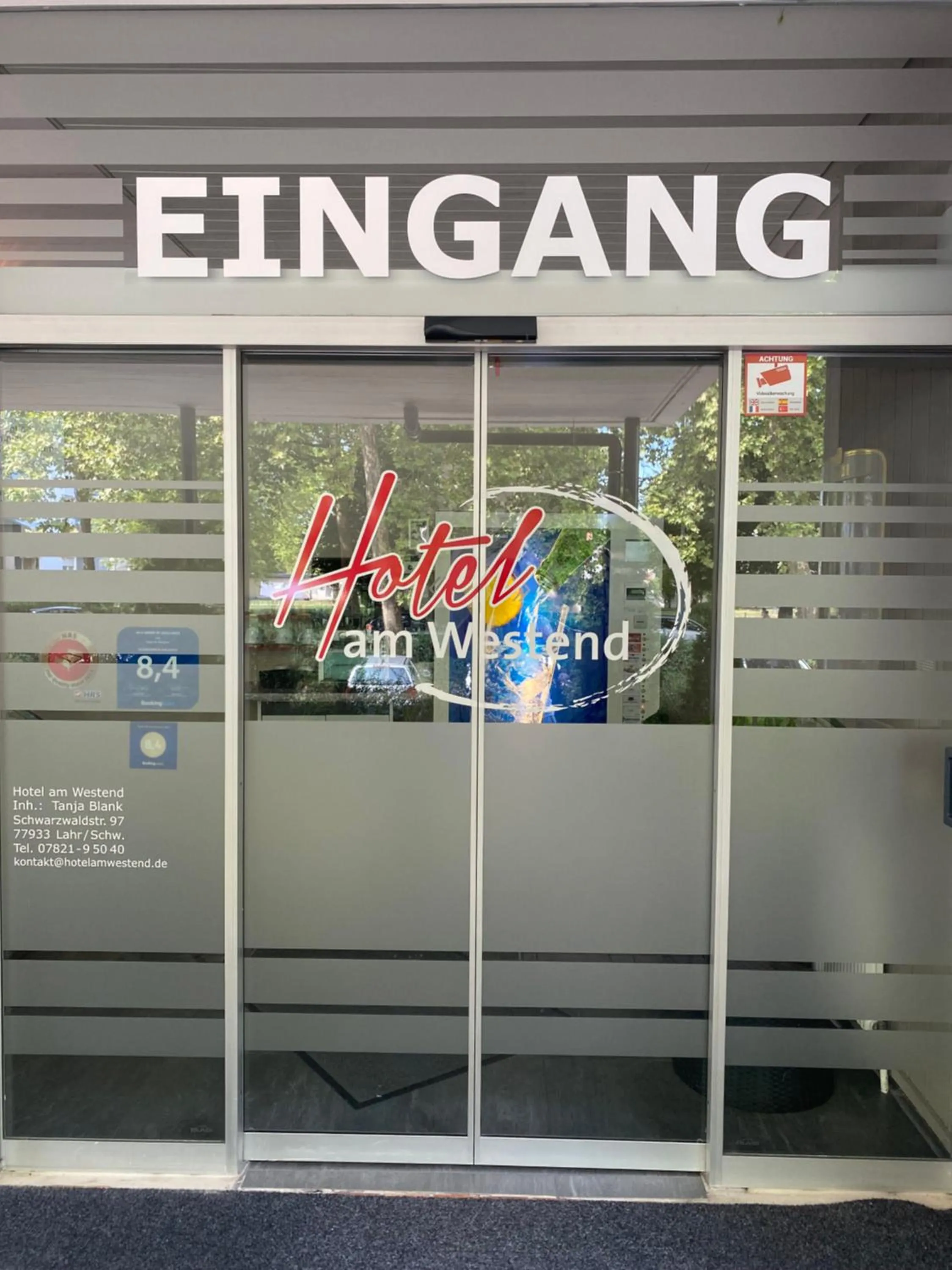 Facade/entrance in Hotel am Westend