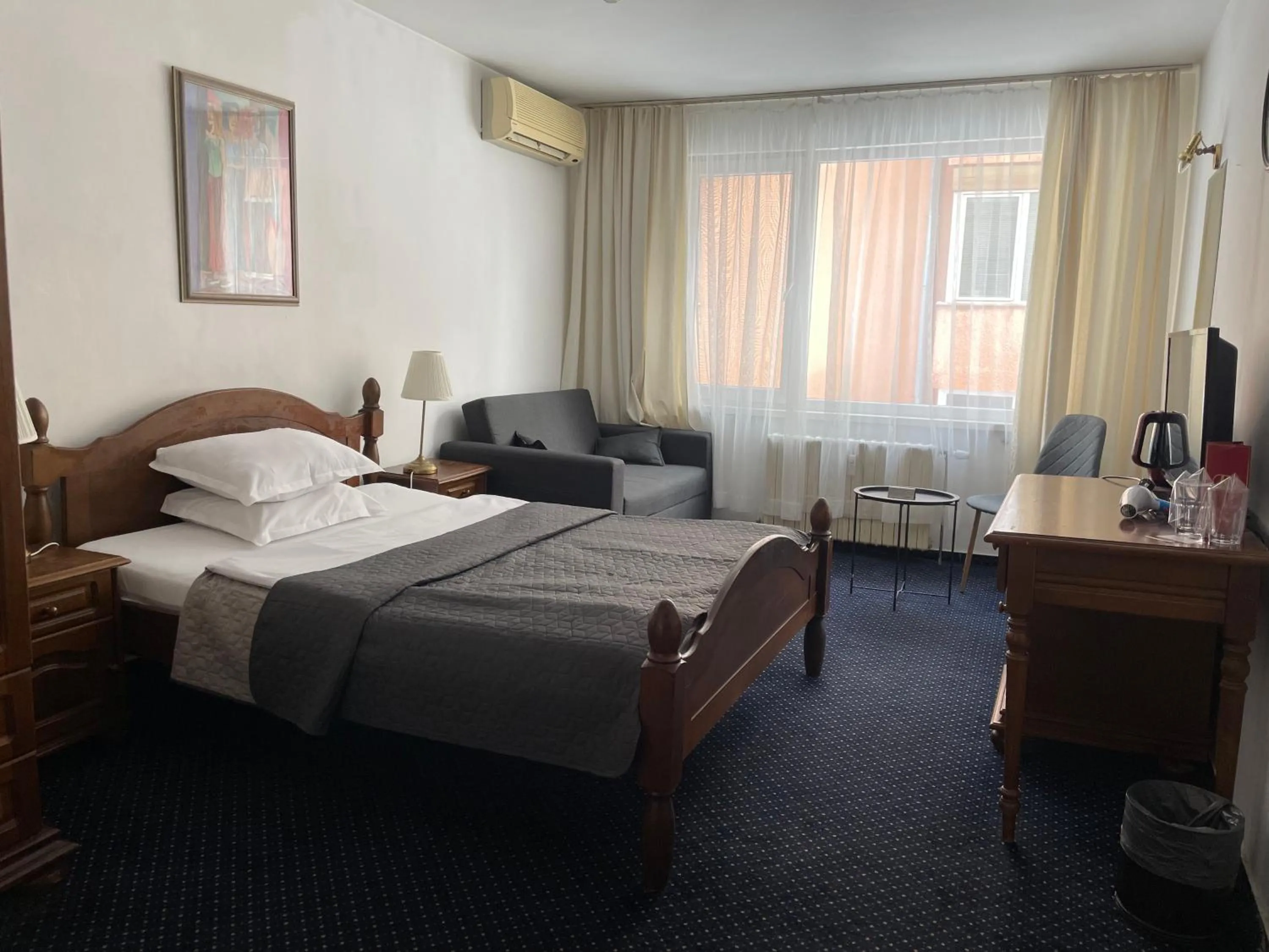 Triple Room in Hotel Rotasar