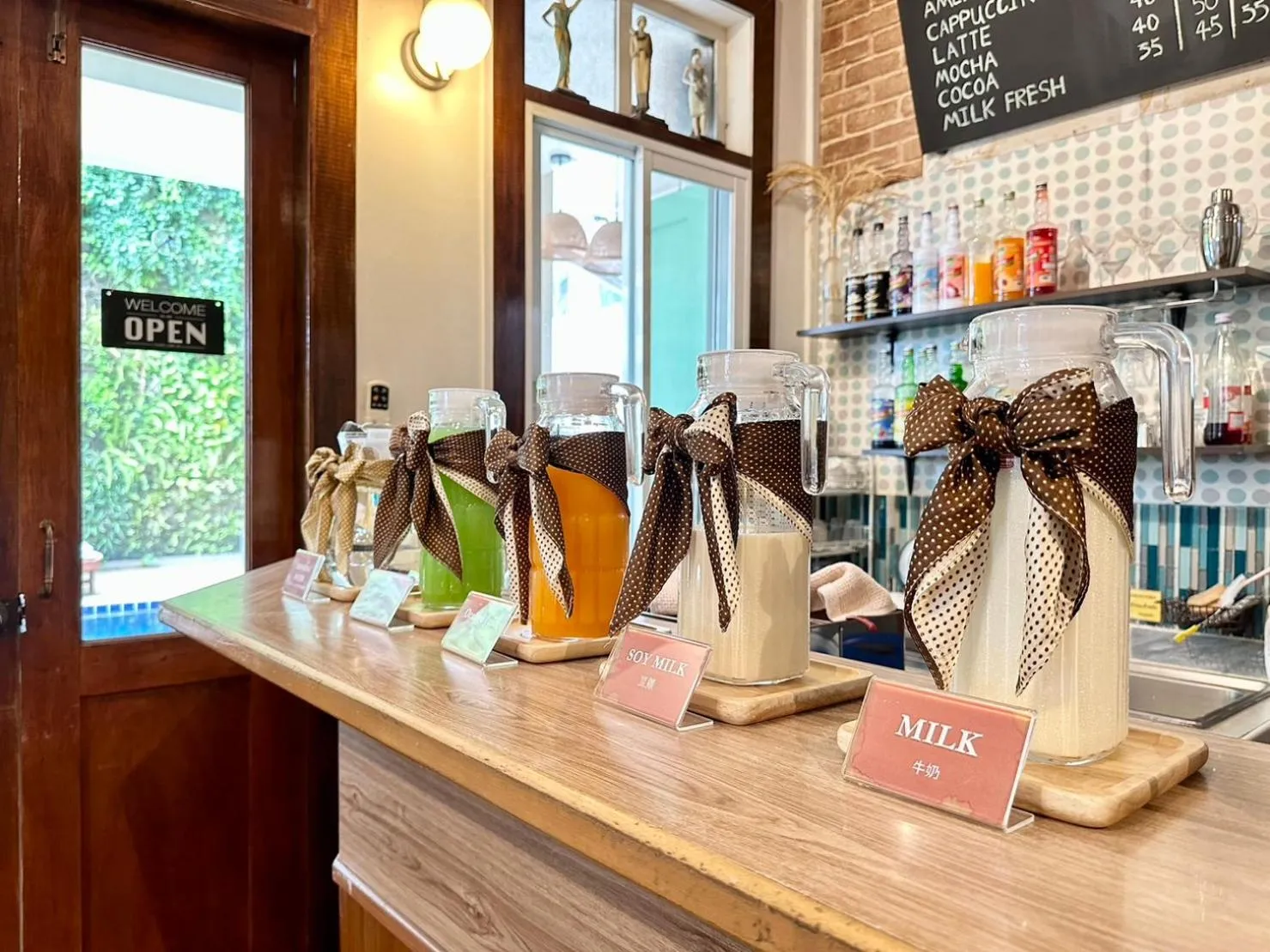 Buffet breakfast in Dinsomon Hotel