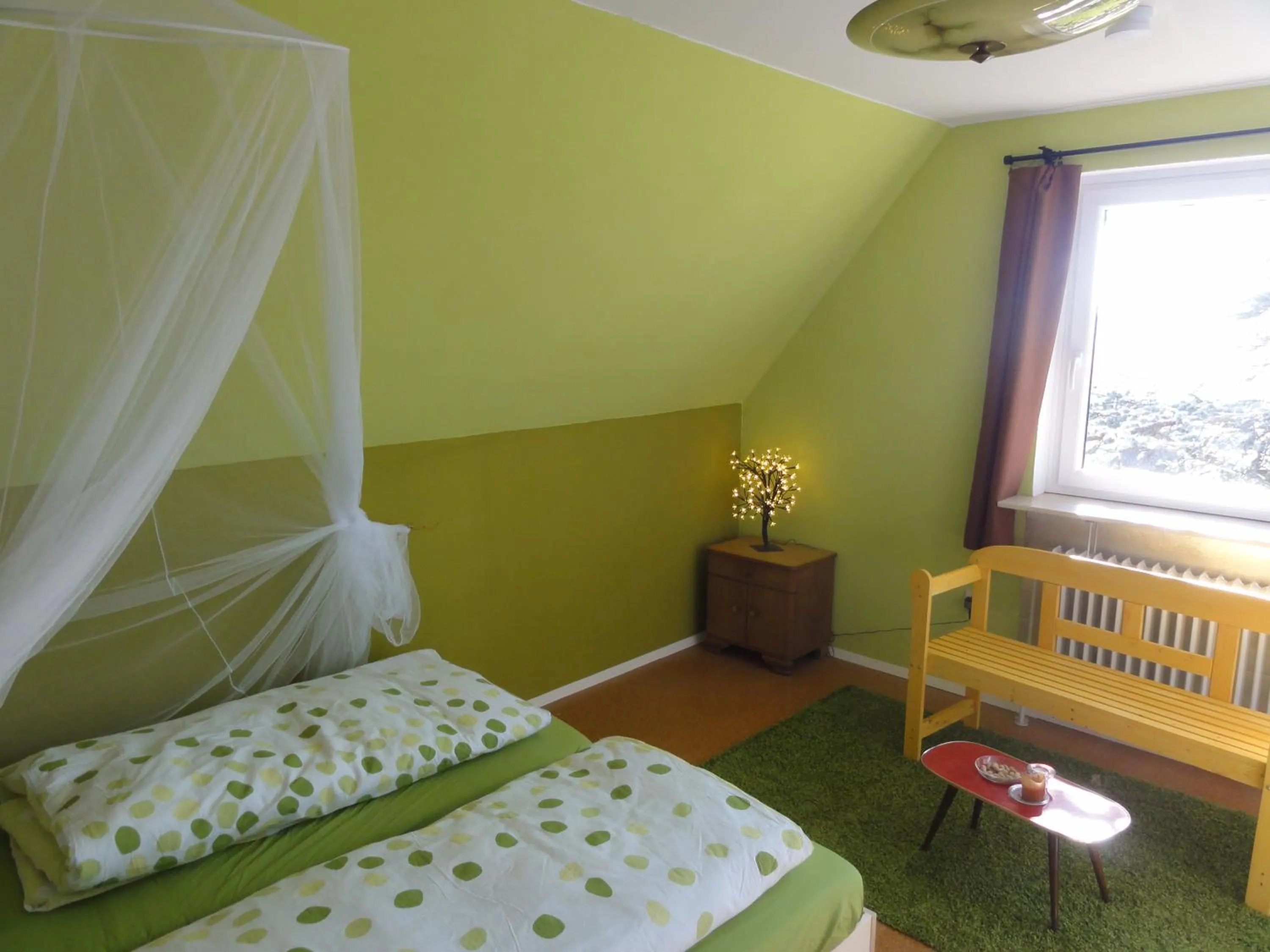 Photo of the whole room, Bed in Peanuts Hostel & Meer