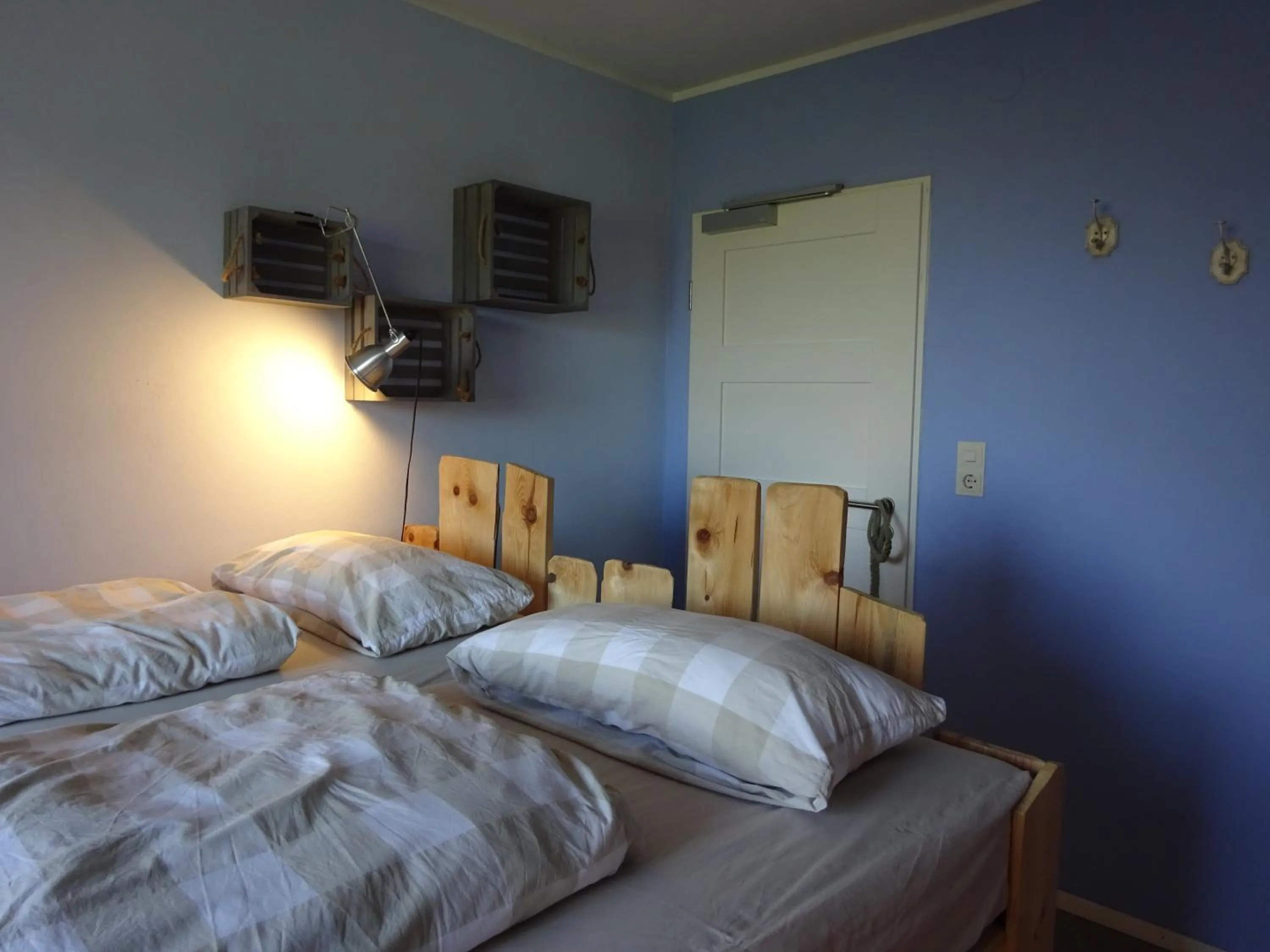 Photo of the whole room, Bed in Peanuts Hostel & Meer