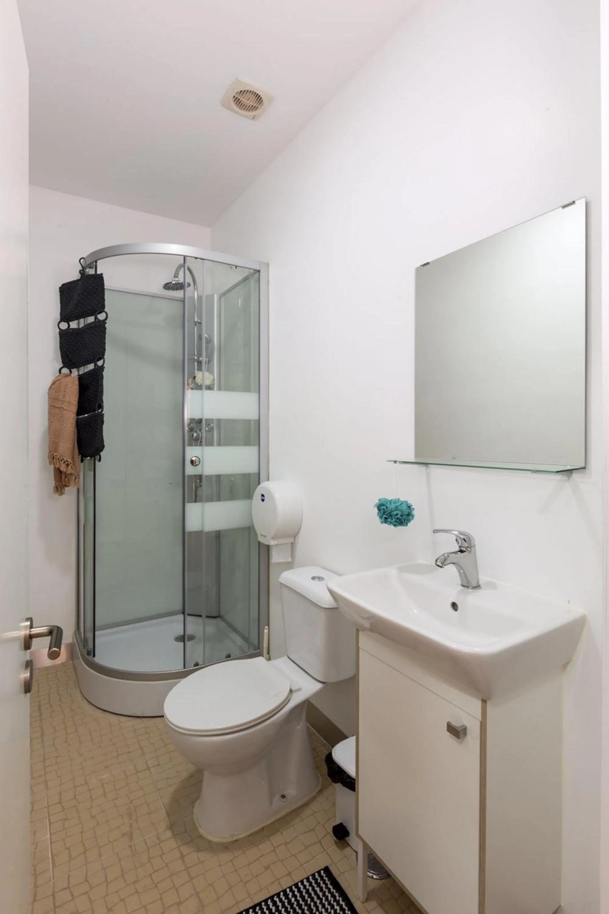 Bathroom in Hostel Seven Hills